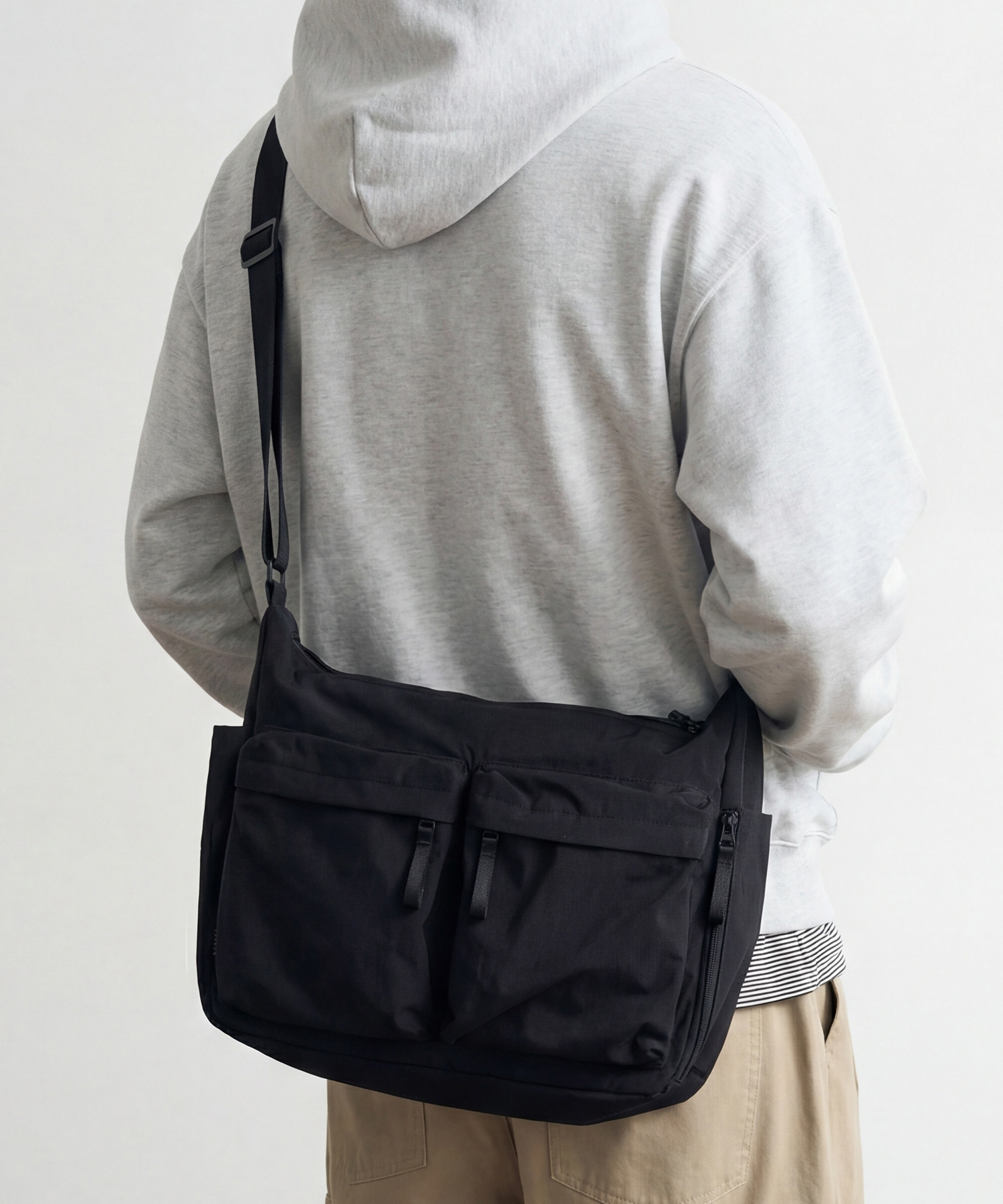 COZY TWO POCKET CROSS BAG [BLACK]