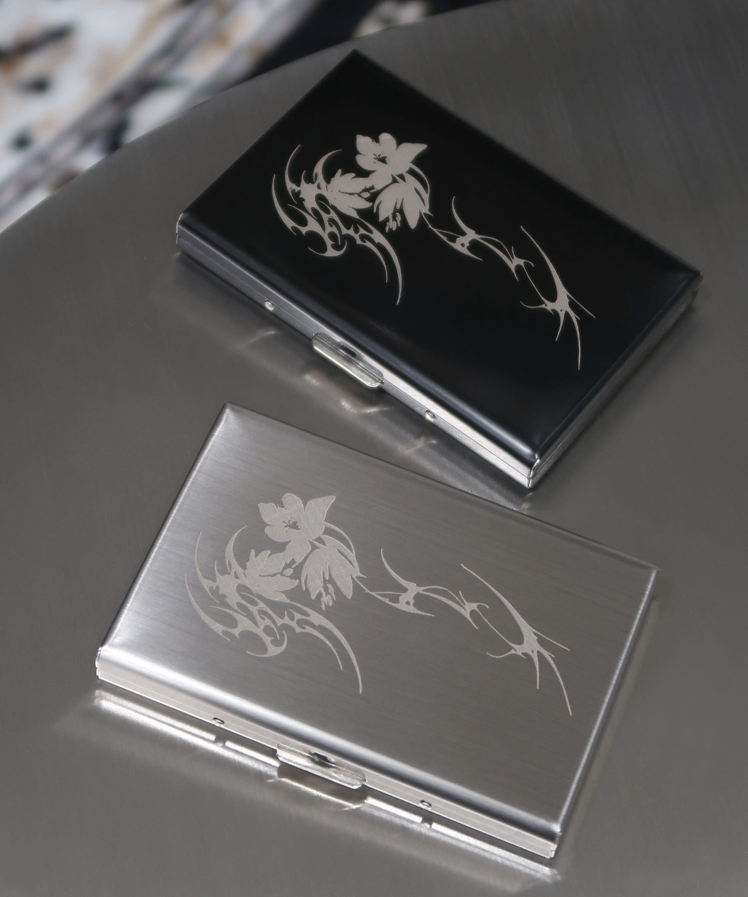 Flower Metal Card Wallet [BLACK]