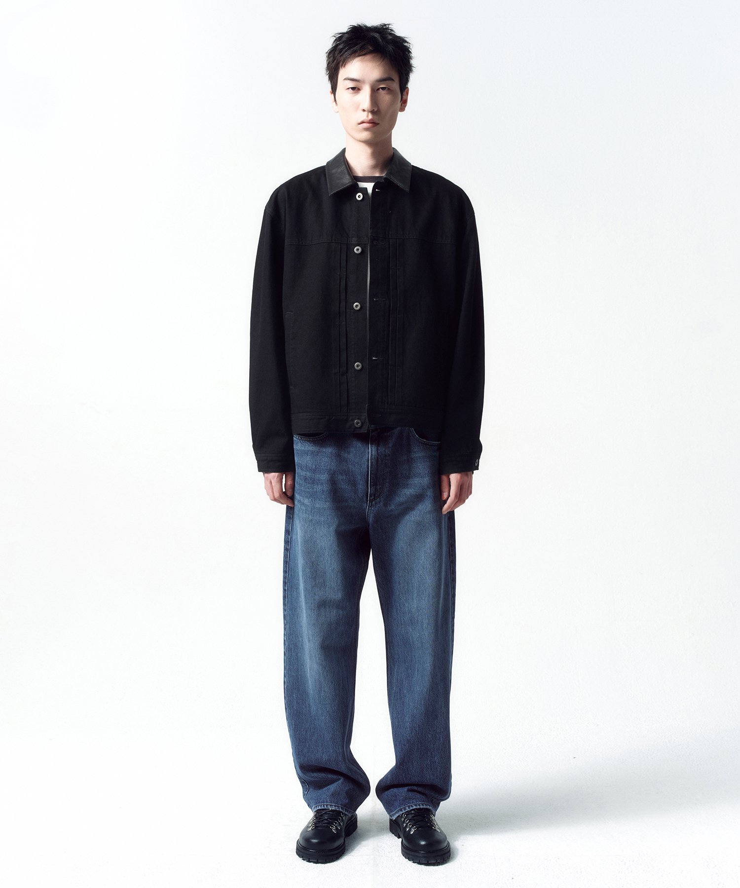 Lambskin Collar Denim Jacket BLACK
