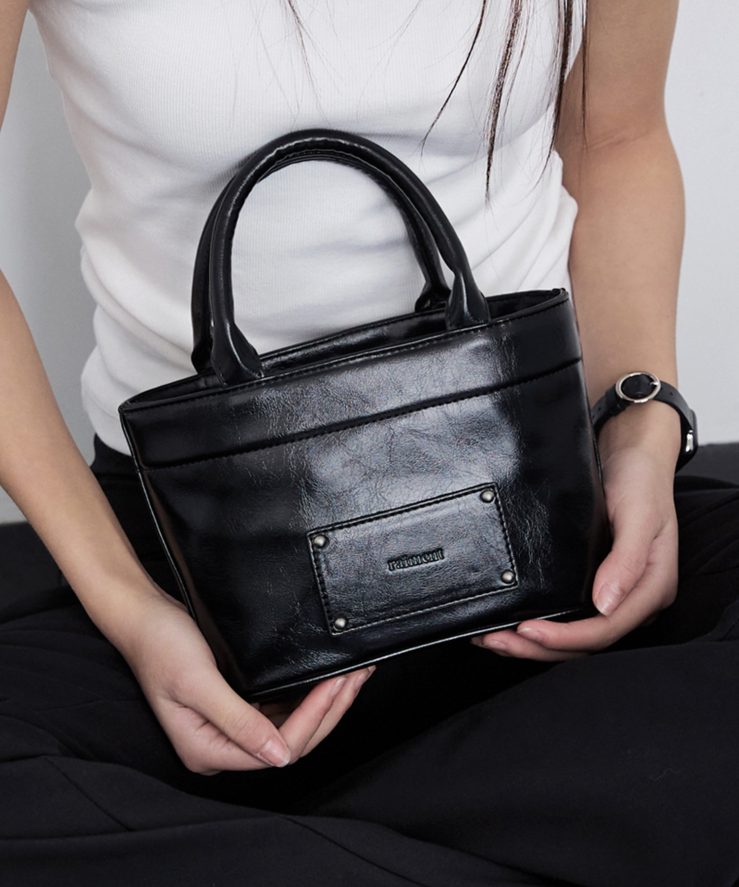 Stud Patch Macaroon Bag_Black