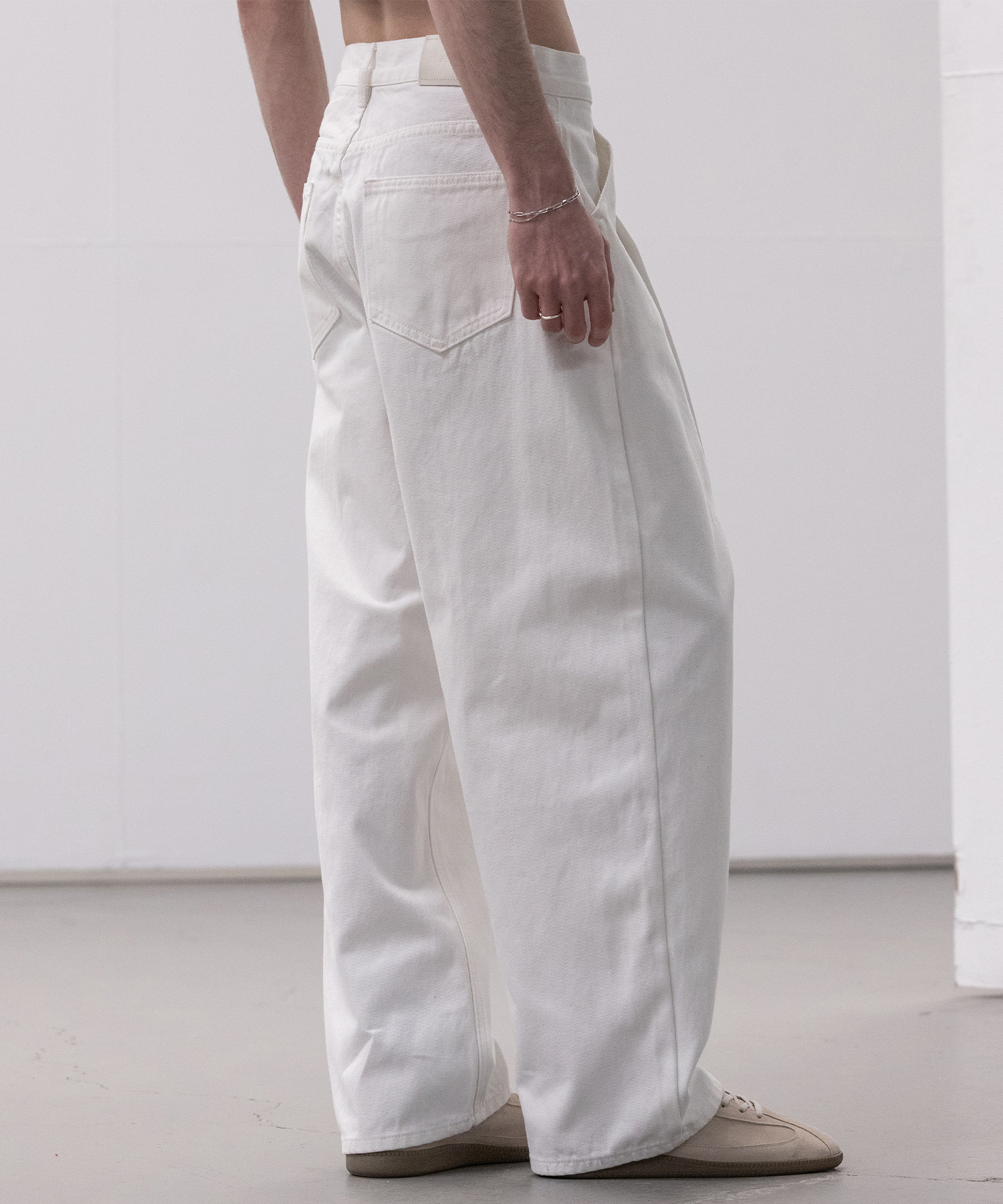 Washed Cotton One Tuck Wide Pants [белый]