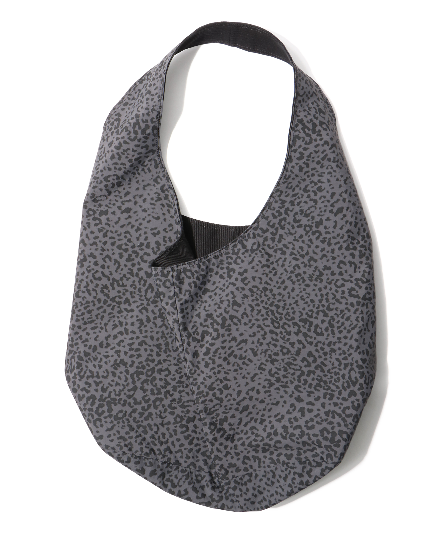 Cesta Shoulder bag_Black