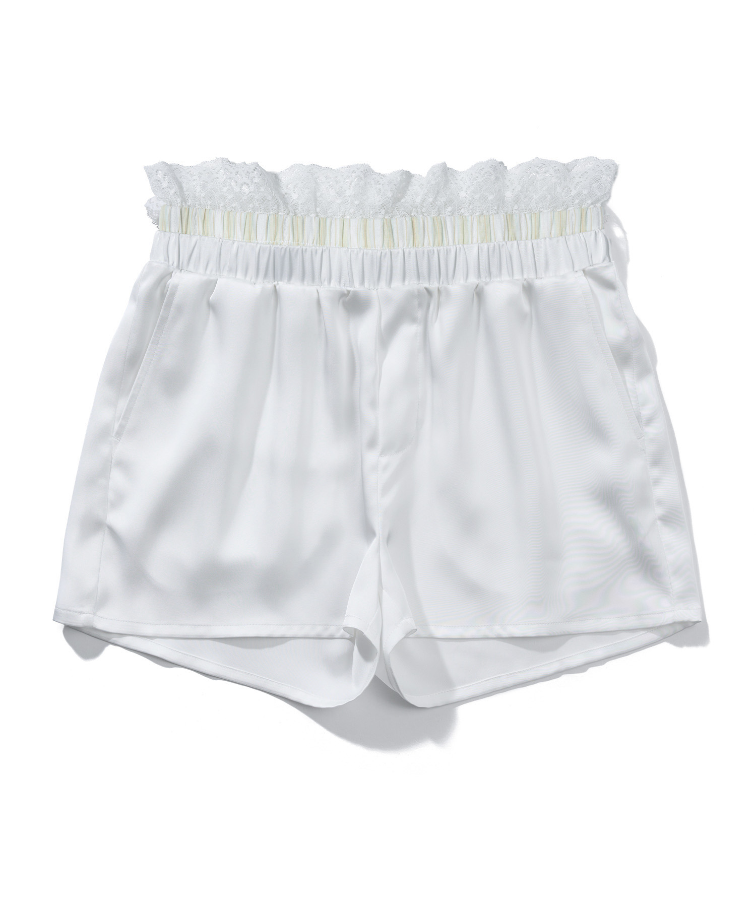LACE LAYERED SHORTS WHITE