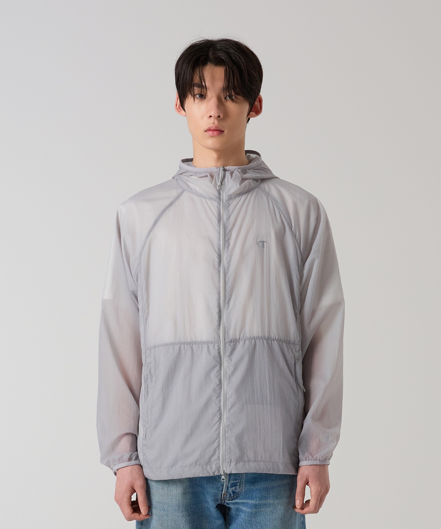 Легкая нейлоновая ветровка Light Grey