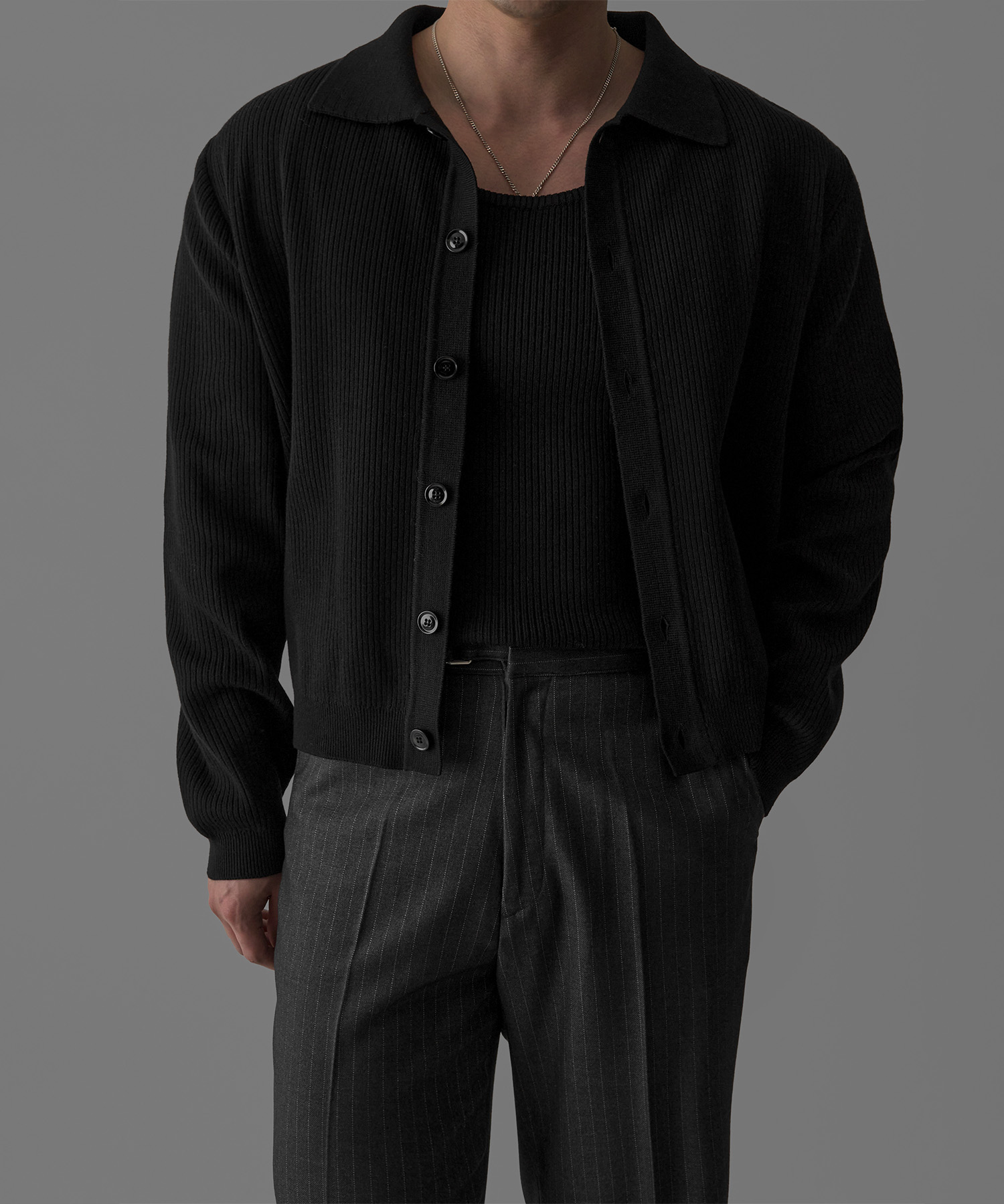 Crop Ribbed Collar Cardigan [Black]