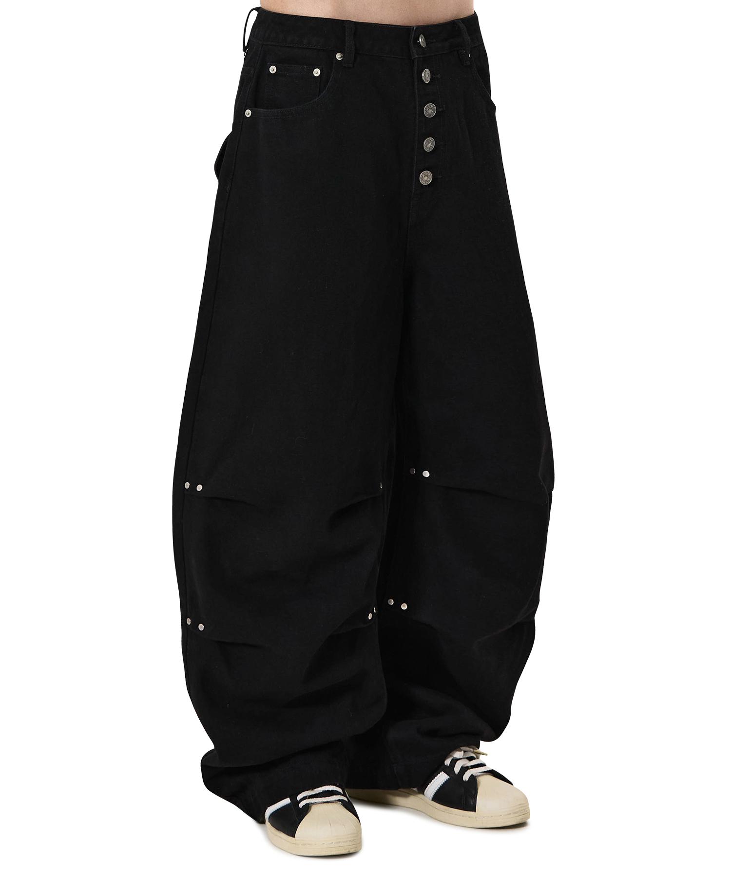 TUCK WIDE VOLUME PANTS - BLACK