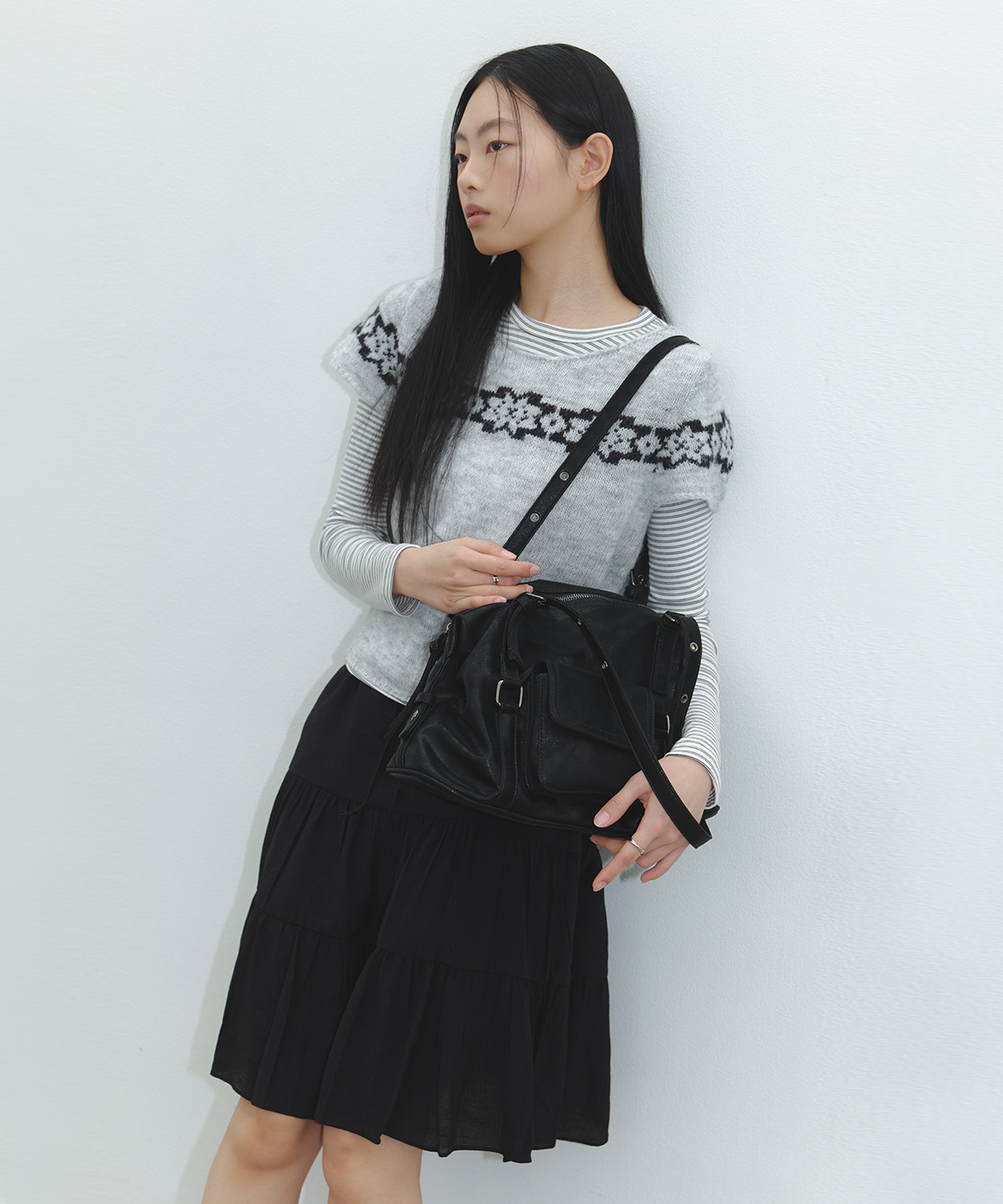 Multi Pocket Shoulder Bag - Black