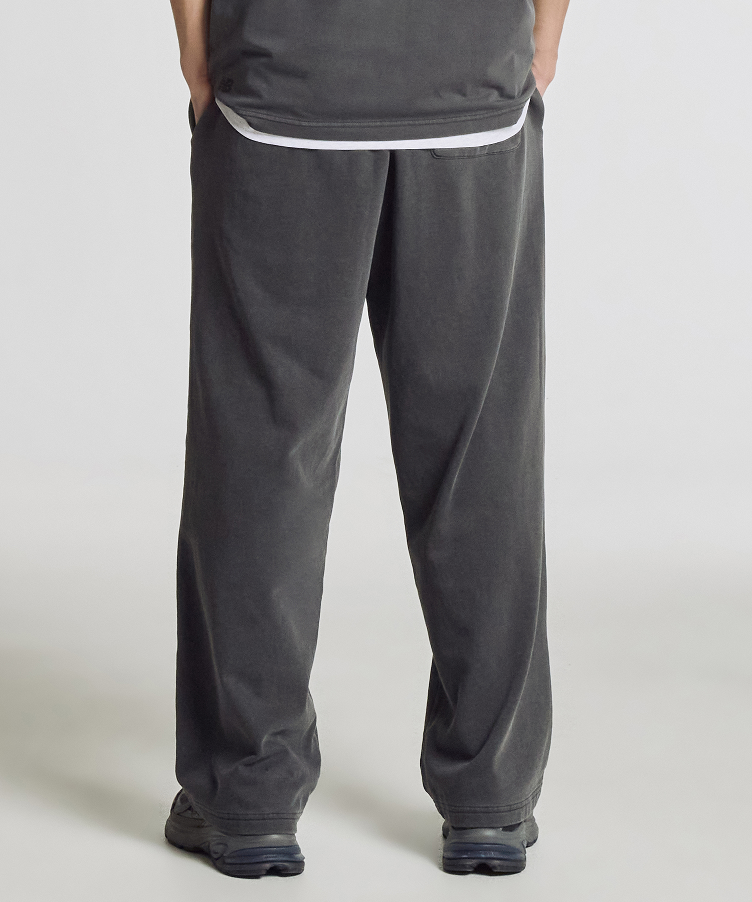 Легкие широкие брюки UNI Essential Summer NBMLG21413 (CHARCOAL)