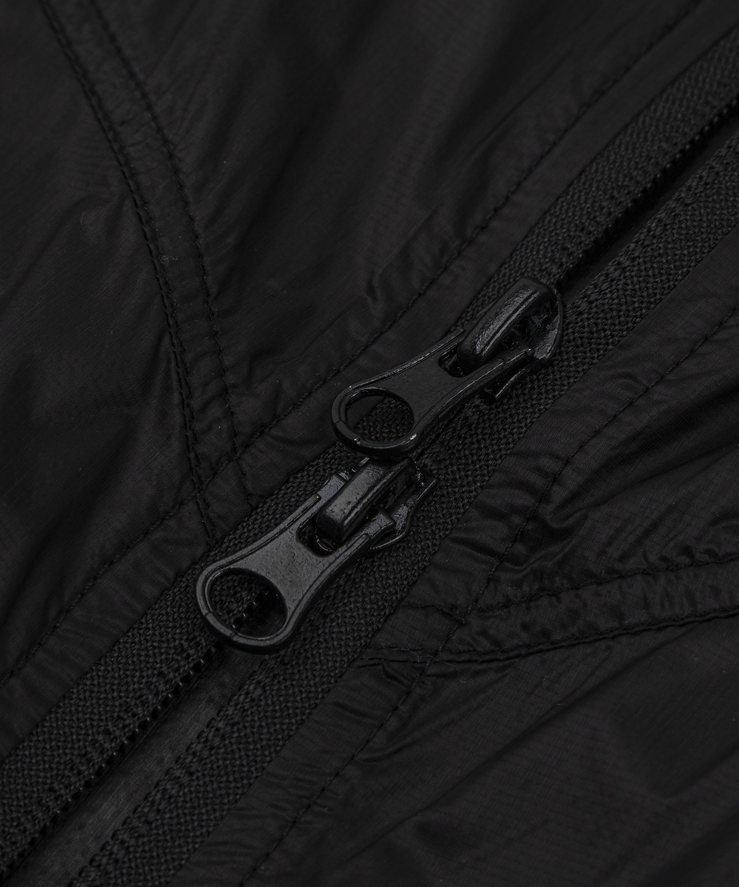 Light Windshell Windbreaker Black