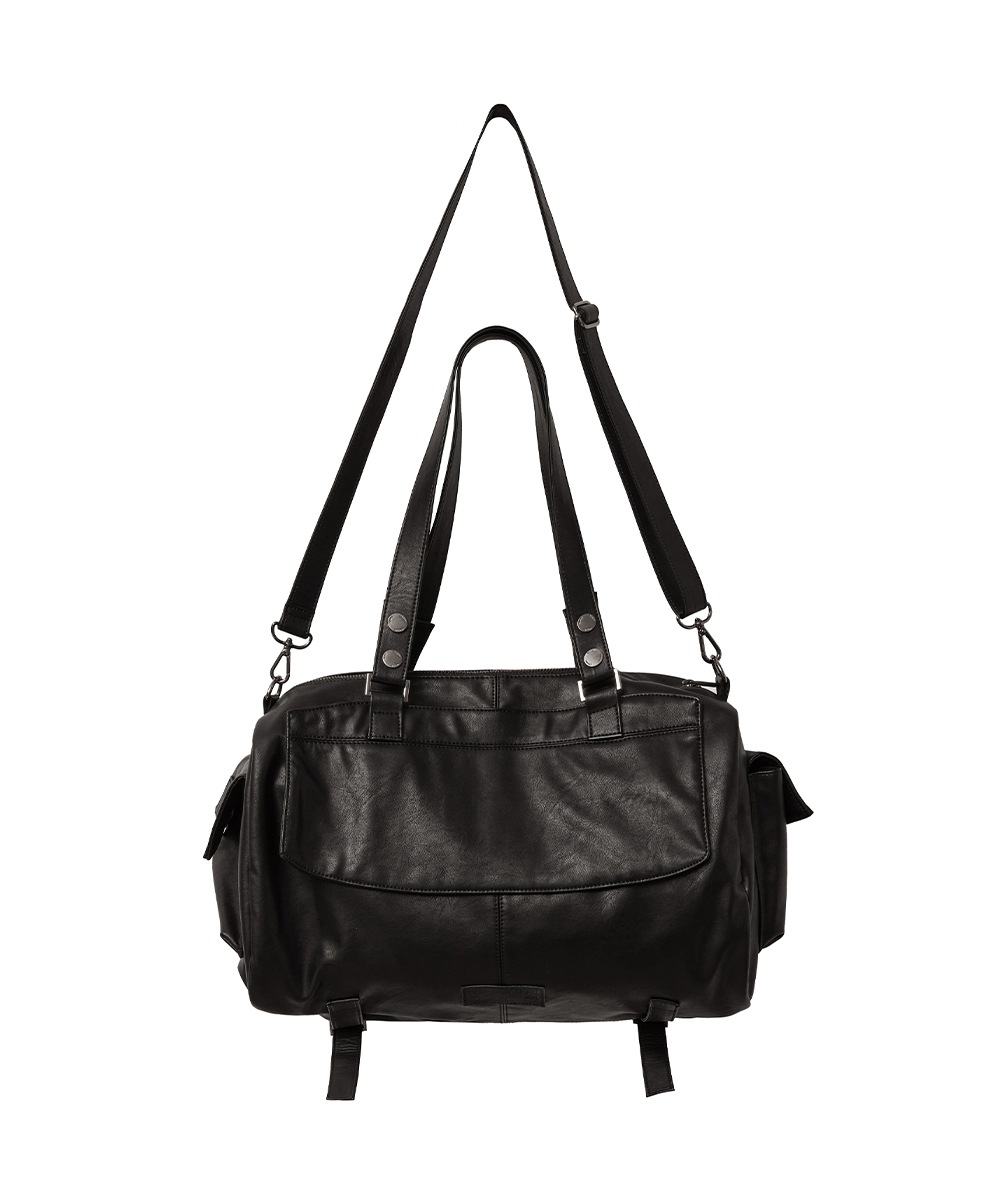 Multi pocket leather shoulder bag BLACK
