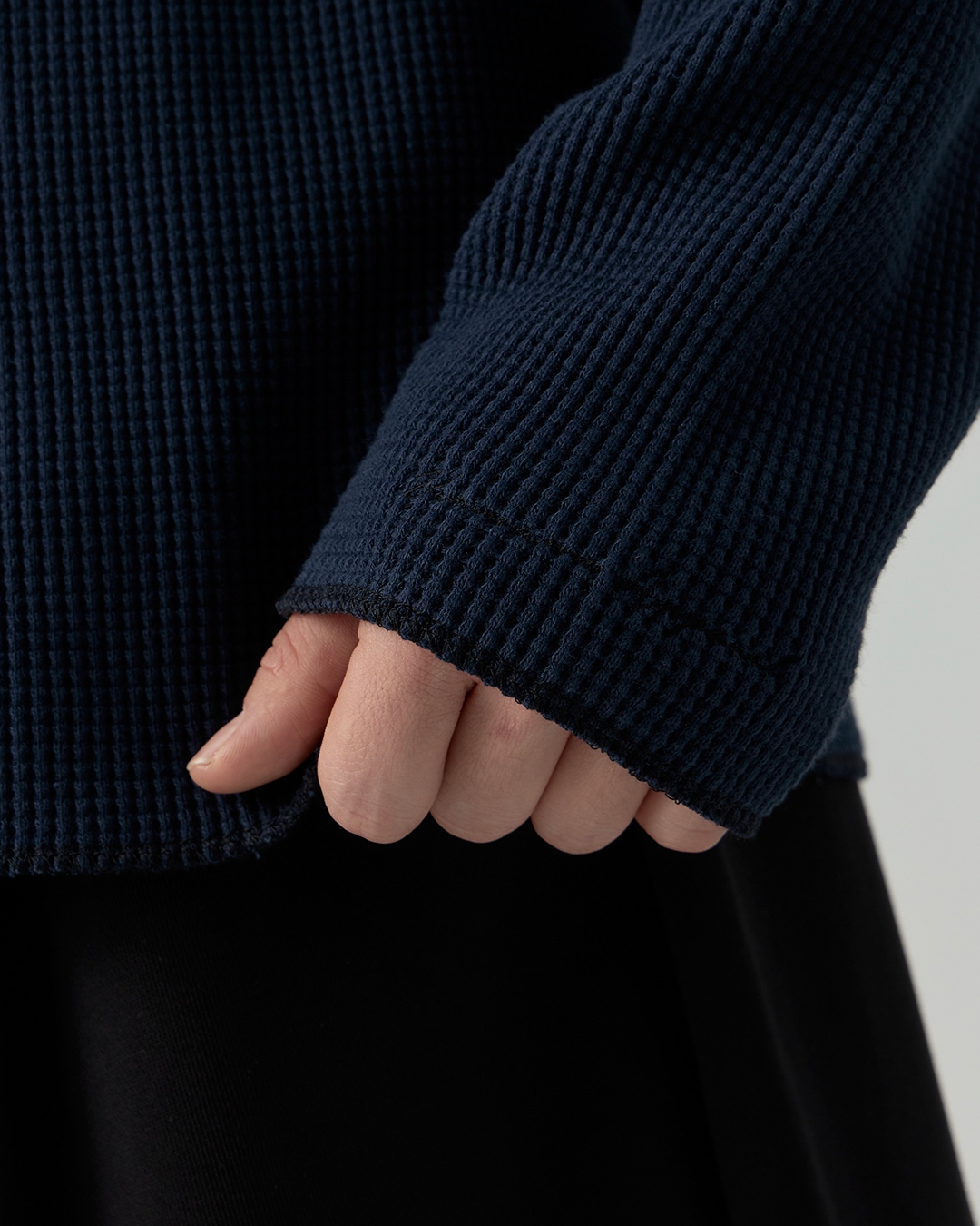 HEAVY WAFFLE OVERLOCK LONG SLEEVE