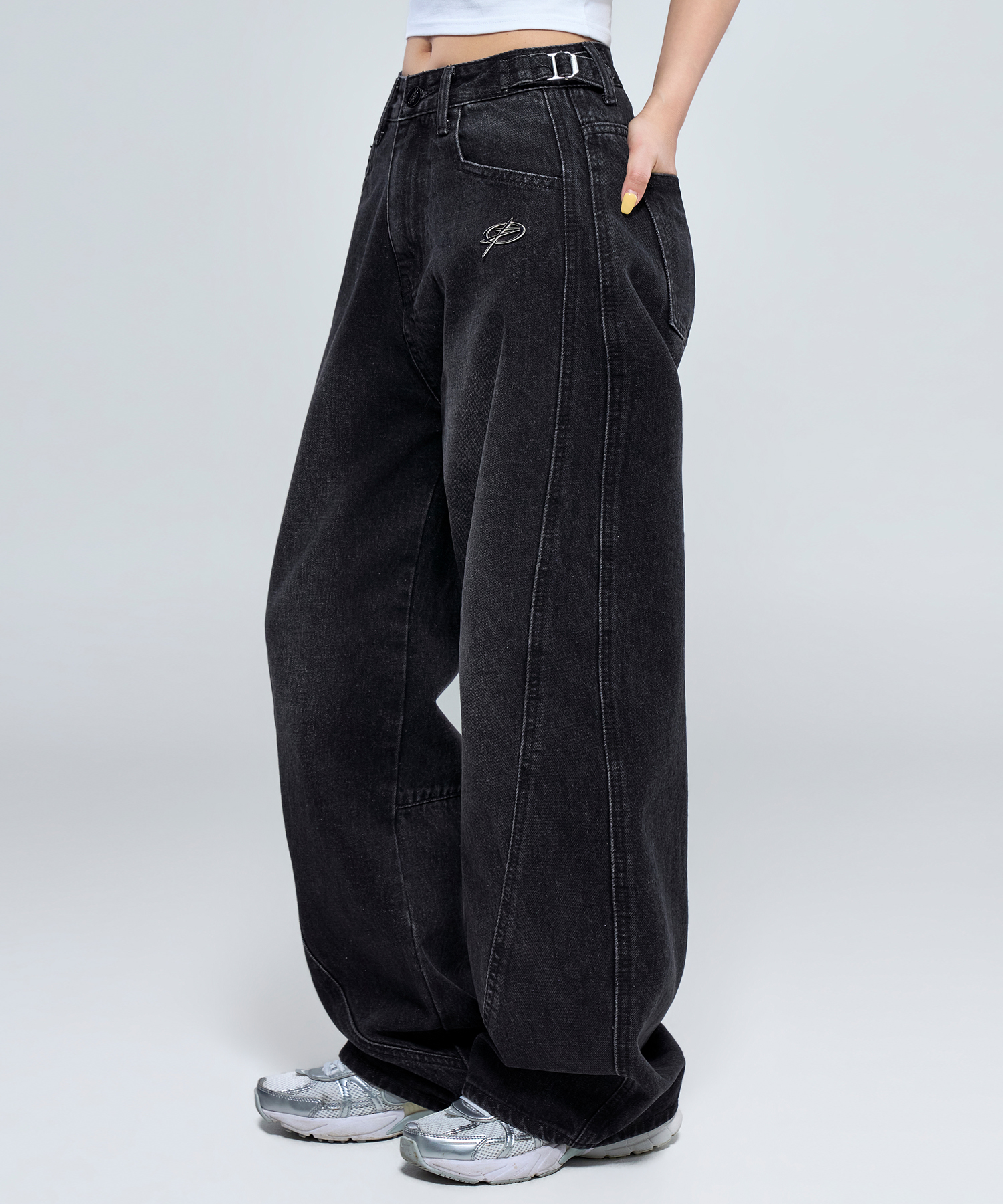 P5070 Washed Black женские кривой крой джинсы тёмно-синие