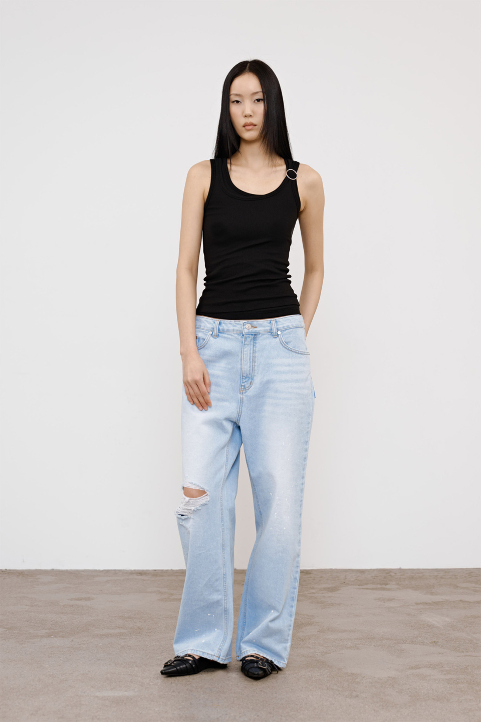LAYERED RING SLEEVELESS - 2 COLORS BLACK