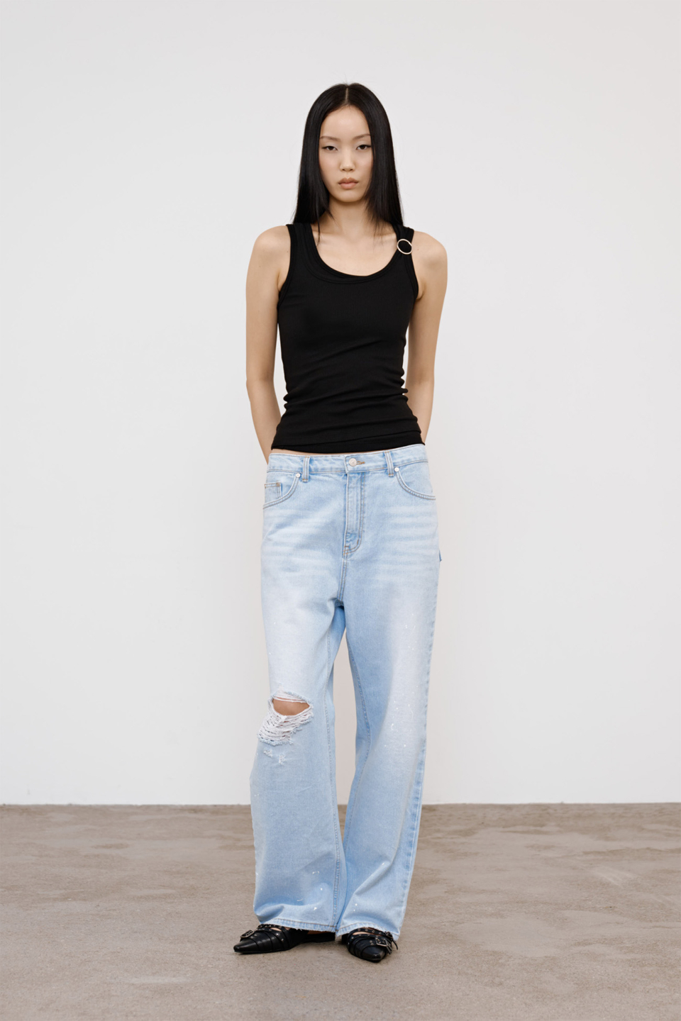 LAYERED RING SLEEVELESS - 2 COLORS BLACK
