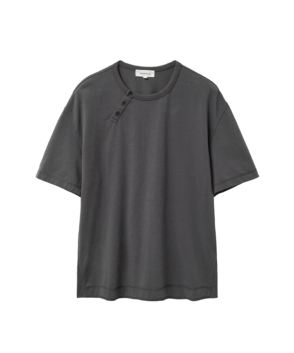 Diagonal henley neck short sleeve CHARCOAL