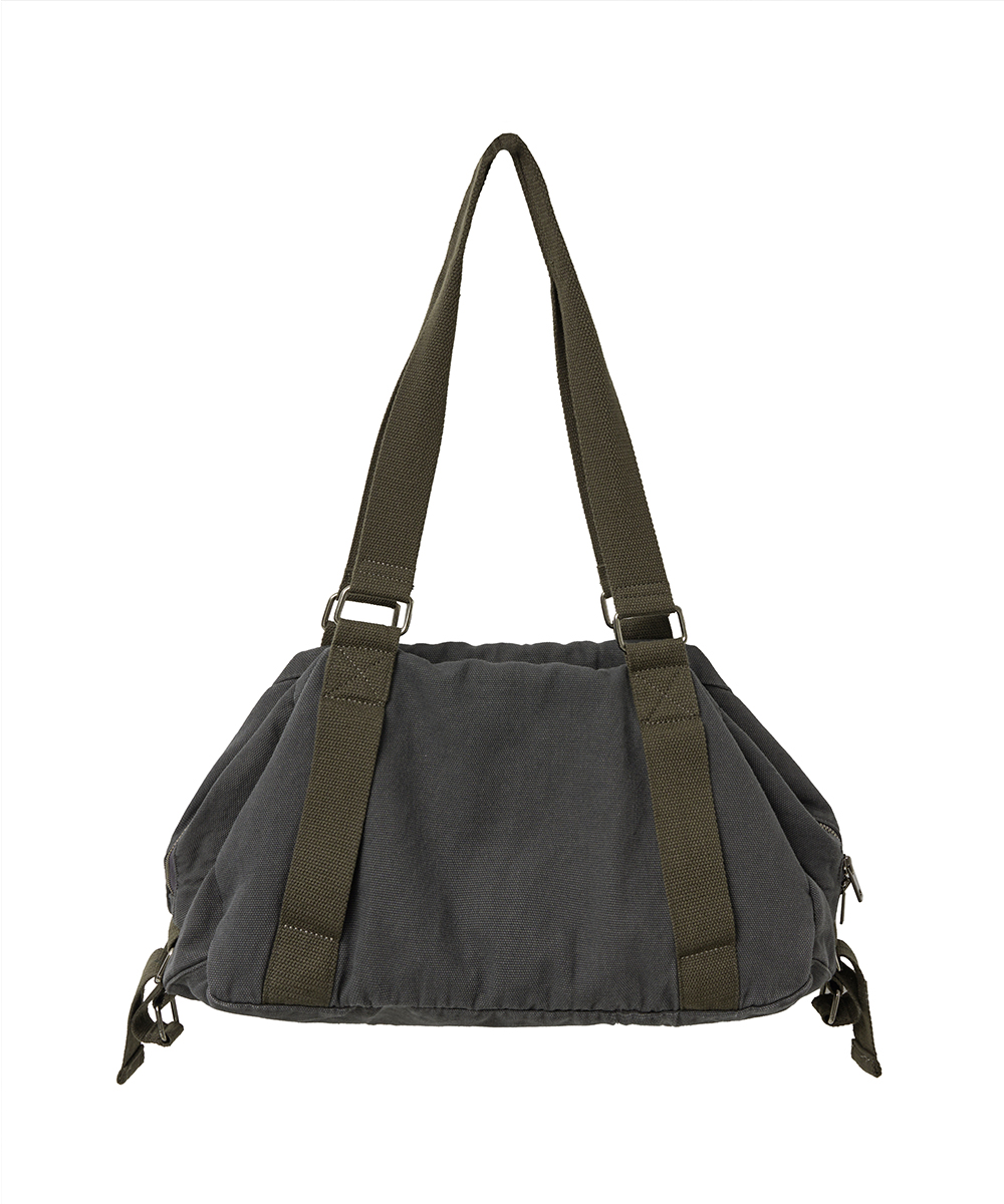 Multi pocket boston bag CHARCOAL (Miseki Seoul Men x Lee James)