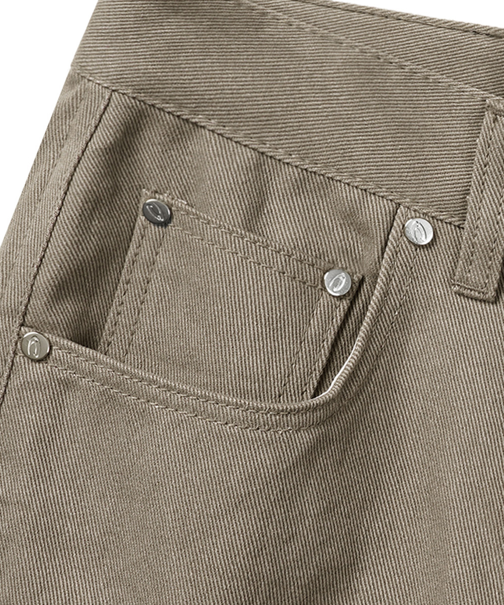 Curved Cargo Pants - Brown