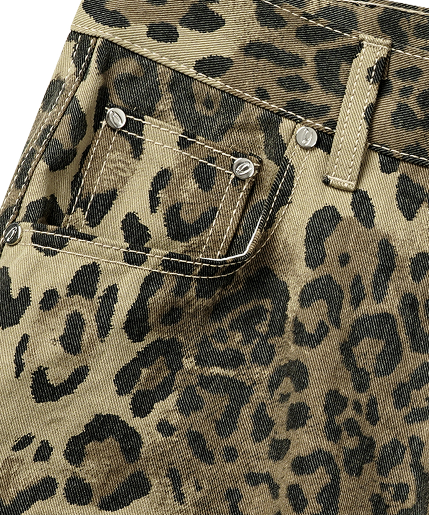 Leopard Curved Cargo Pants - Beige