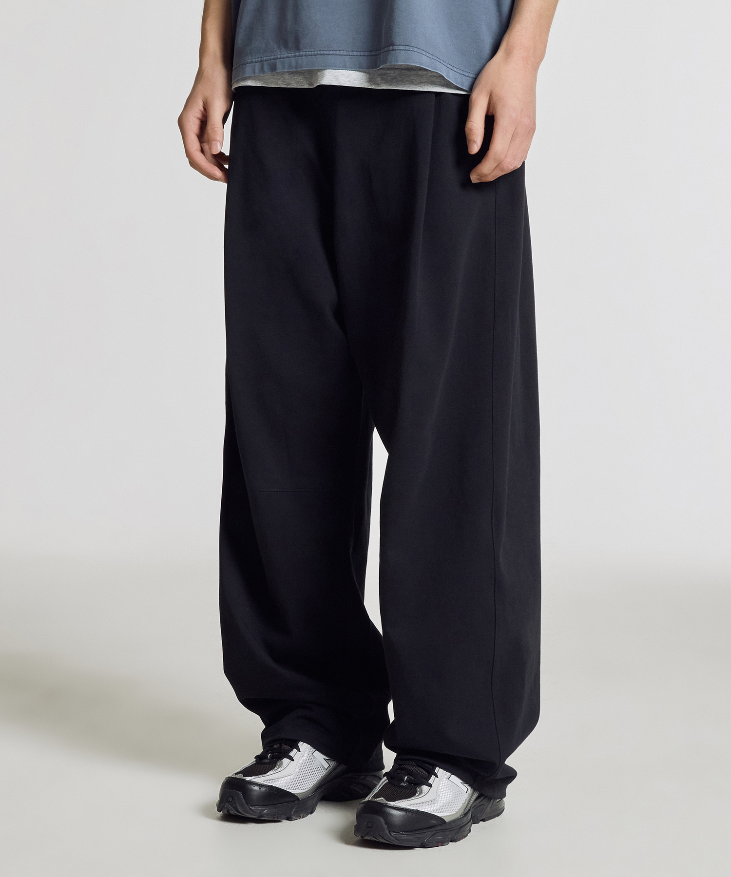 NBMLG21443 / Легкие оверсайз брюки UNI Essential Summer (BLACK)
