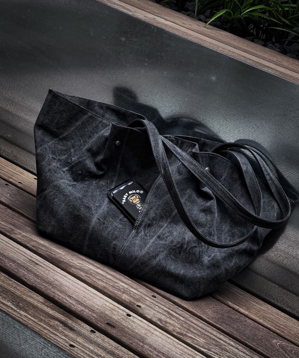 Marble Canvas Scallop Bag