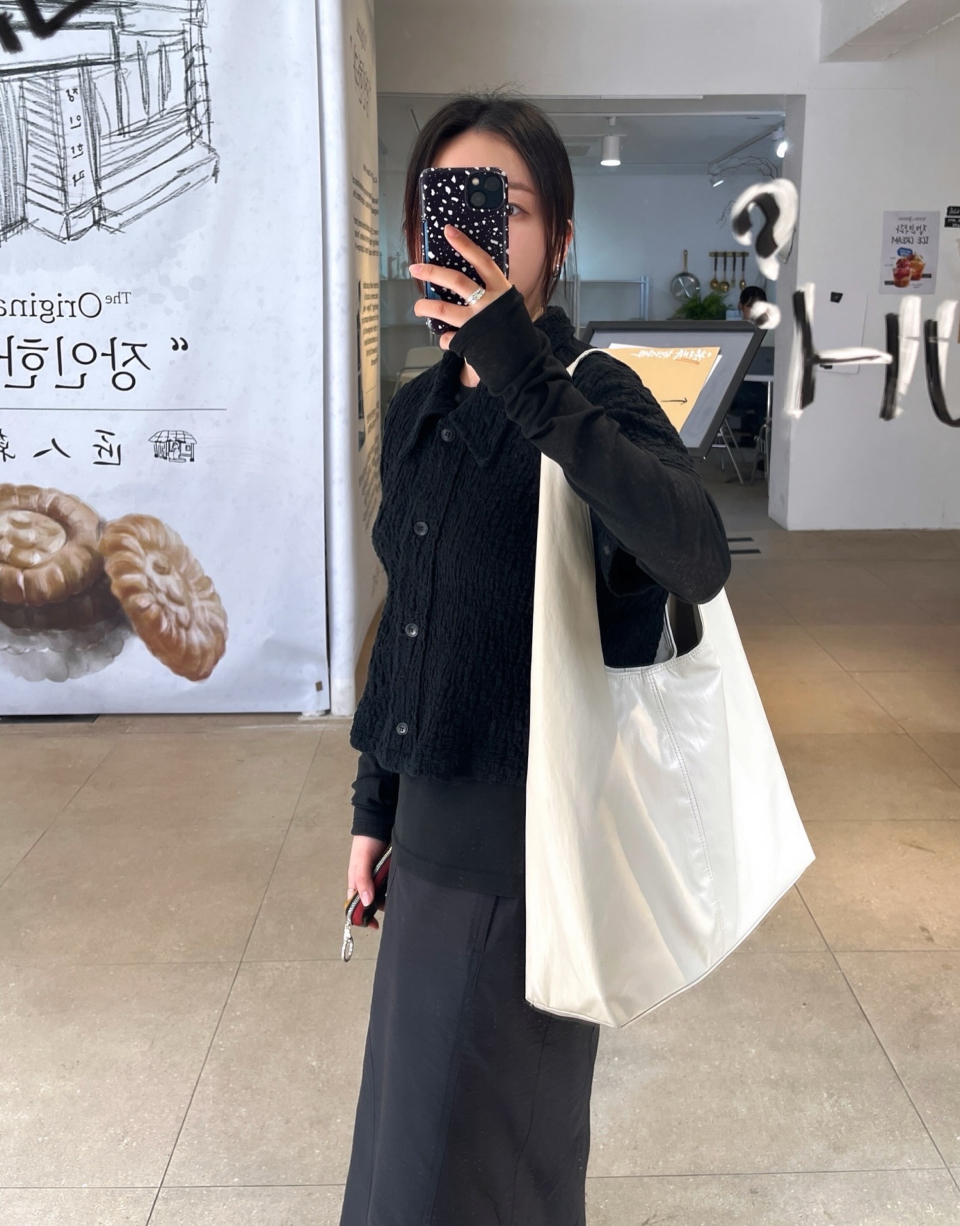 DAY HOBO BAG - 2 COLORS OFF WHITE
