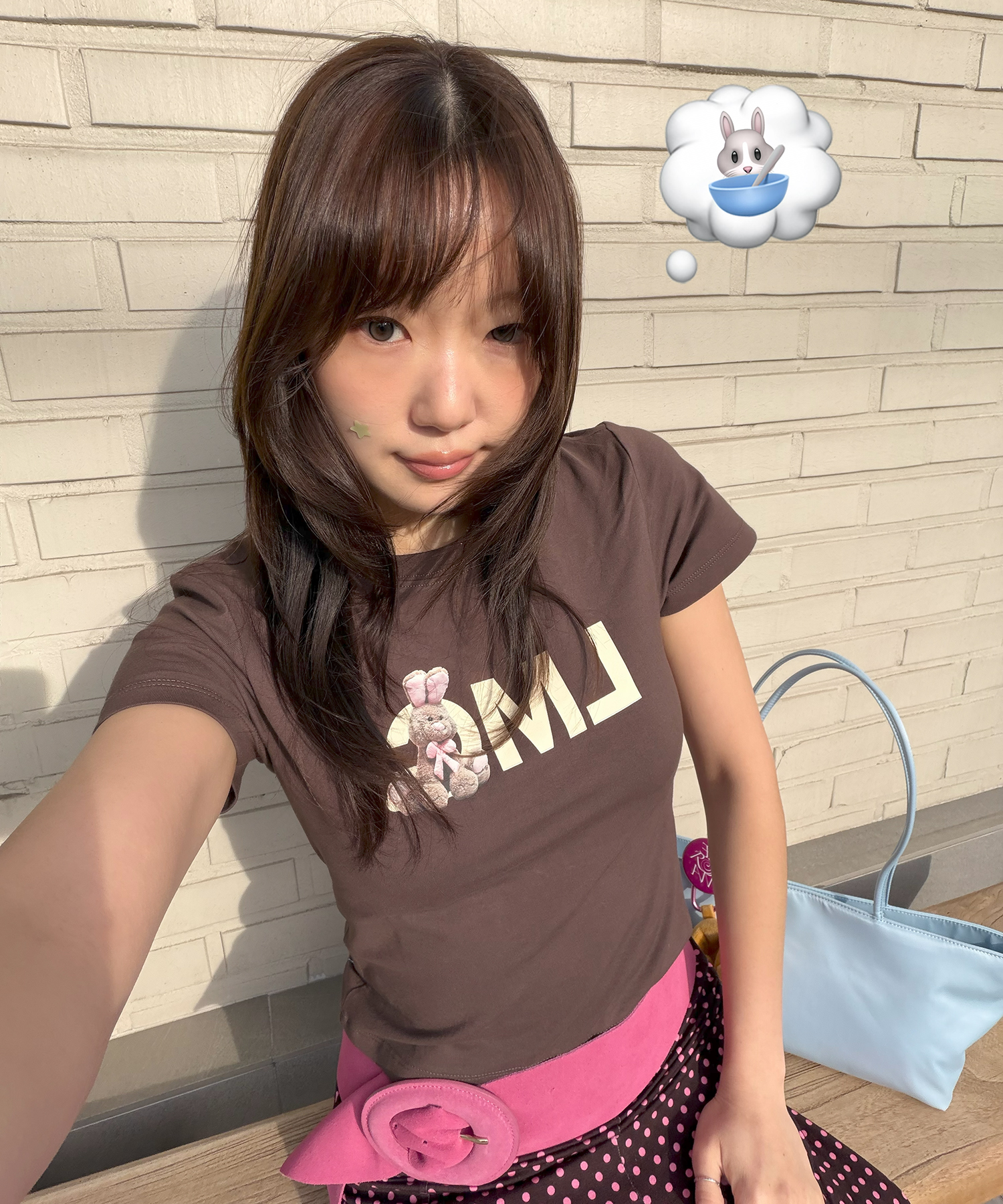 WM BUNNY OG CROPPED TEE white
