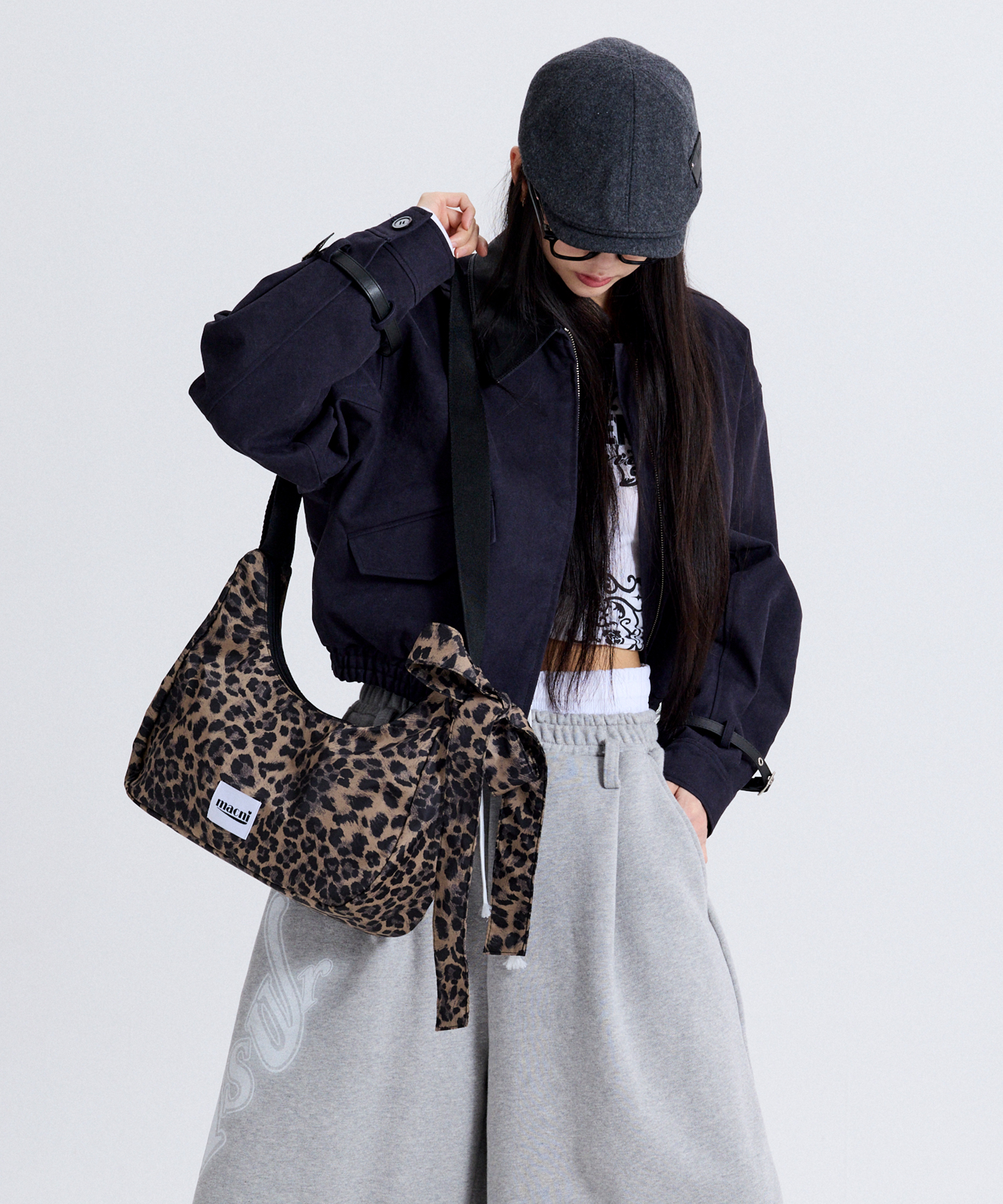 RIBBON CRESCENT CROSS BAG LEOPARD