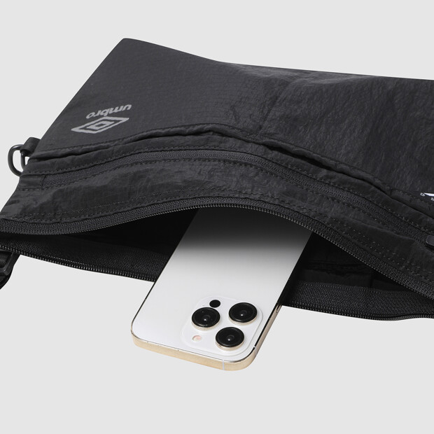 Легкая складная сумка-сакош Packable Black UR223CBG41