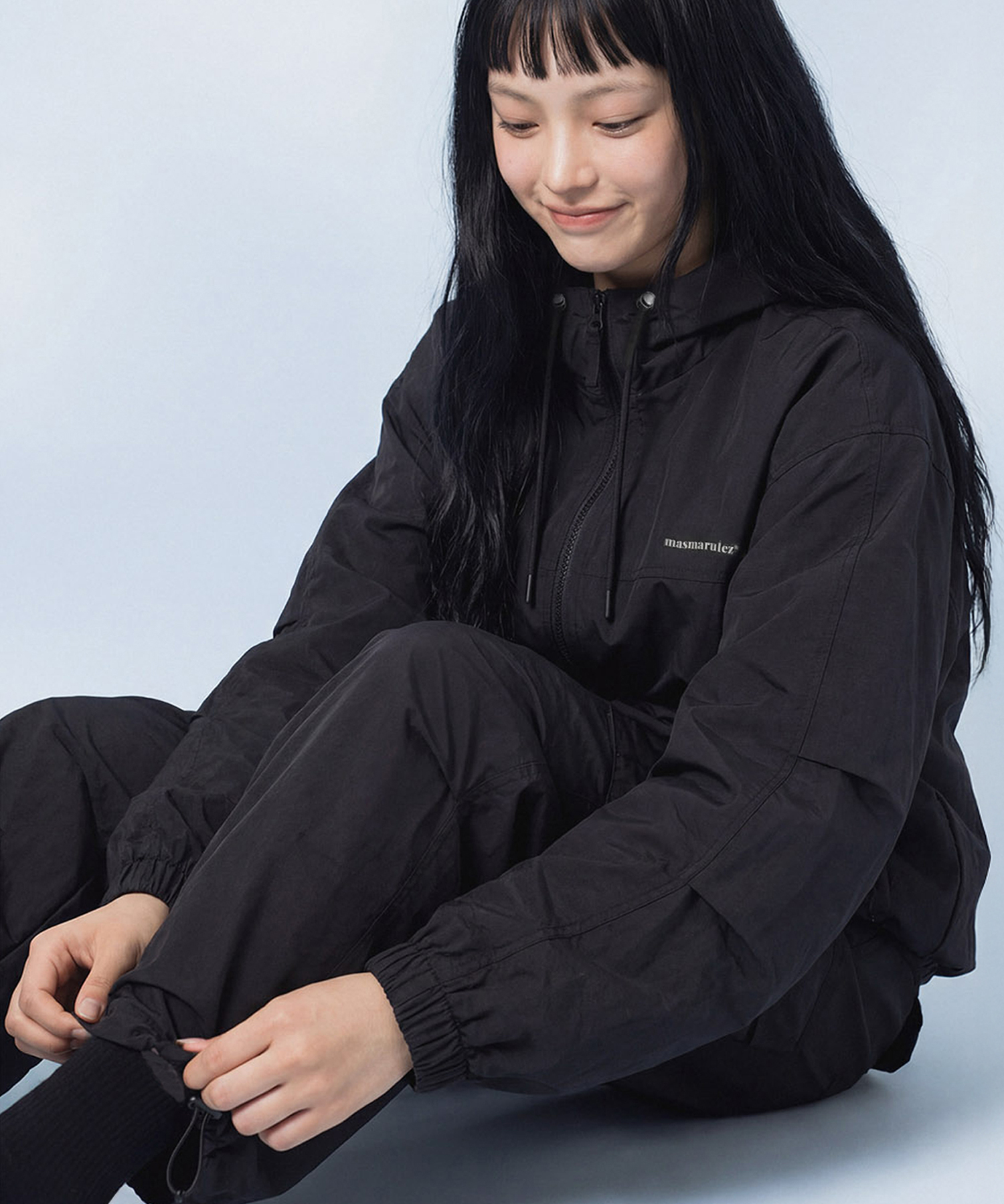 Essential Two Way Light Windbreaker_Black