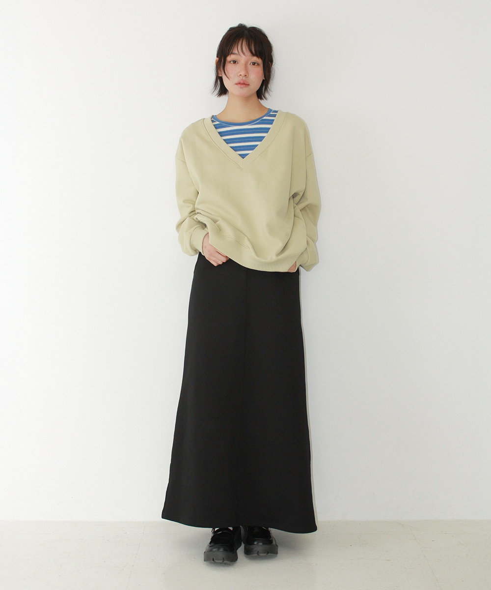RRAC V NECK OVER FIT SWEATSHIRT SOFT GREEN