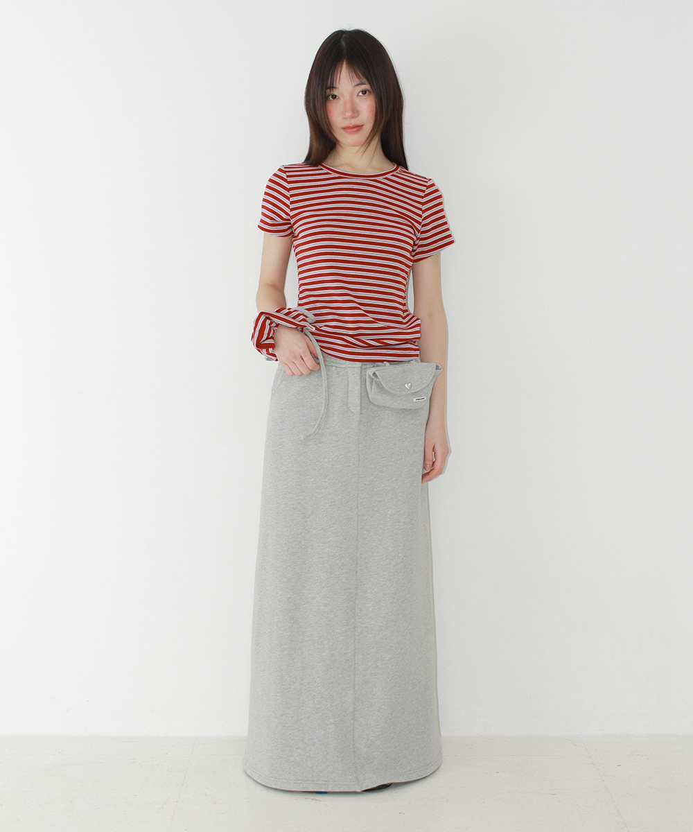 SCRUNCHIE SET SLIM FIT T SHIRT RED STRIPE