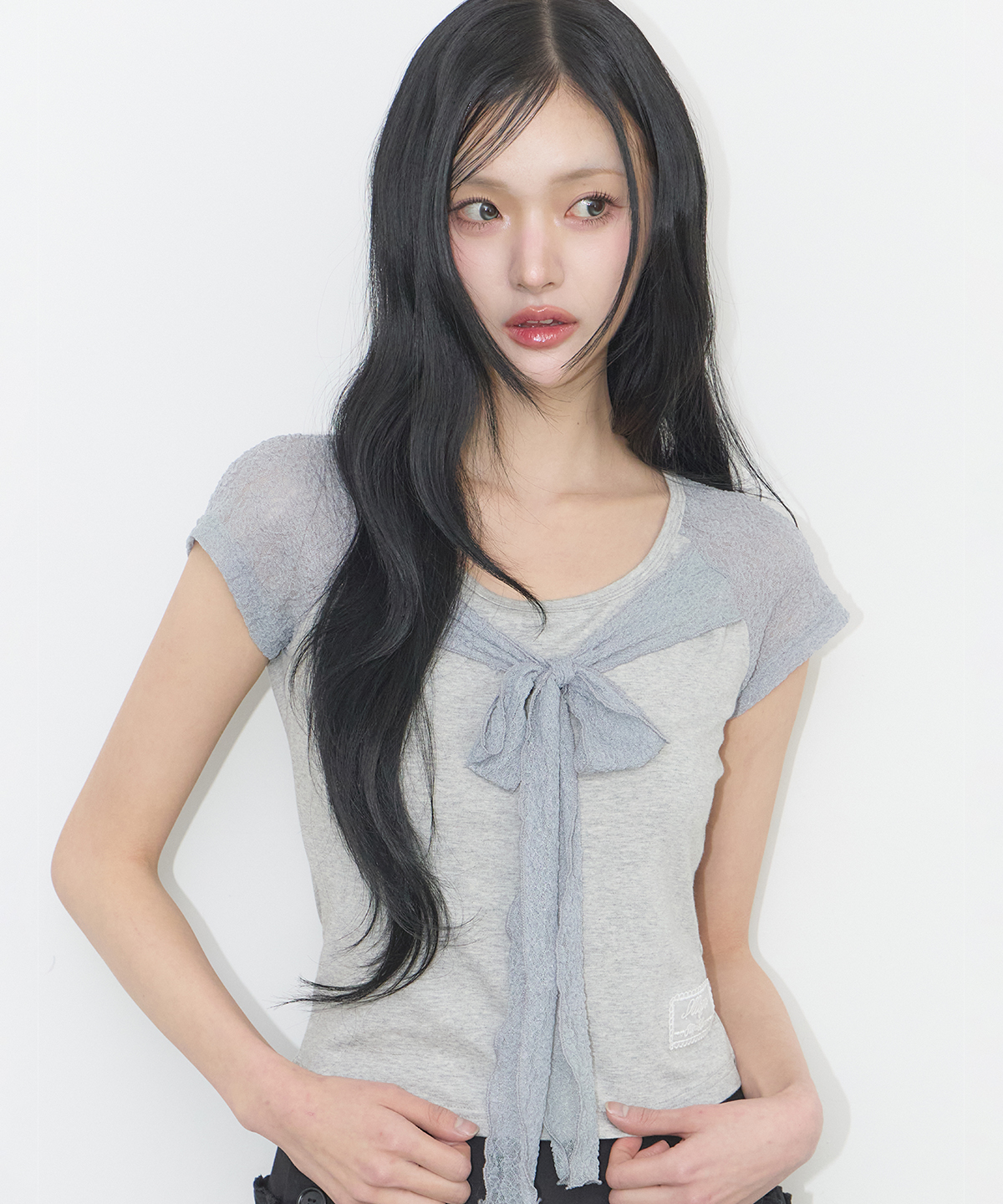 LACE RIBBON COLOR-BLOCK T-SHIRT MELANGE