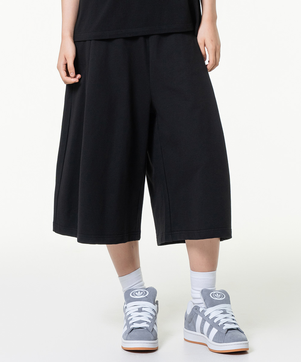 Однотонные спортивные бриджи бермуды с защипами, Black