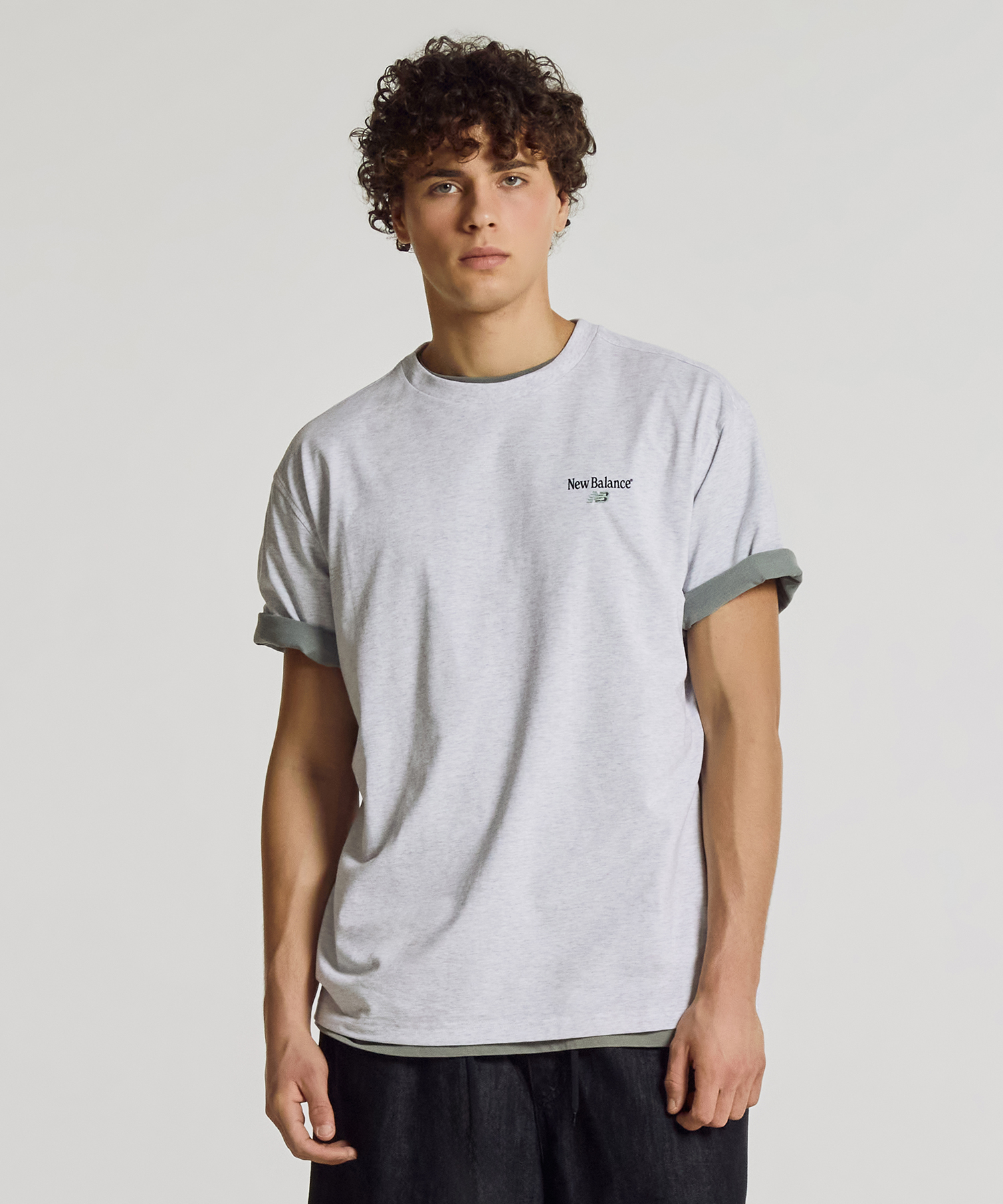 NBNEG21503 UNI NB Friends футболка с коротким рукавом Light Gray