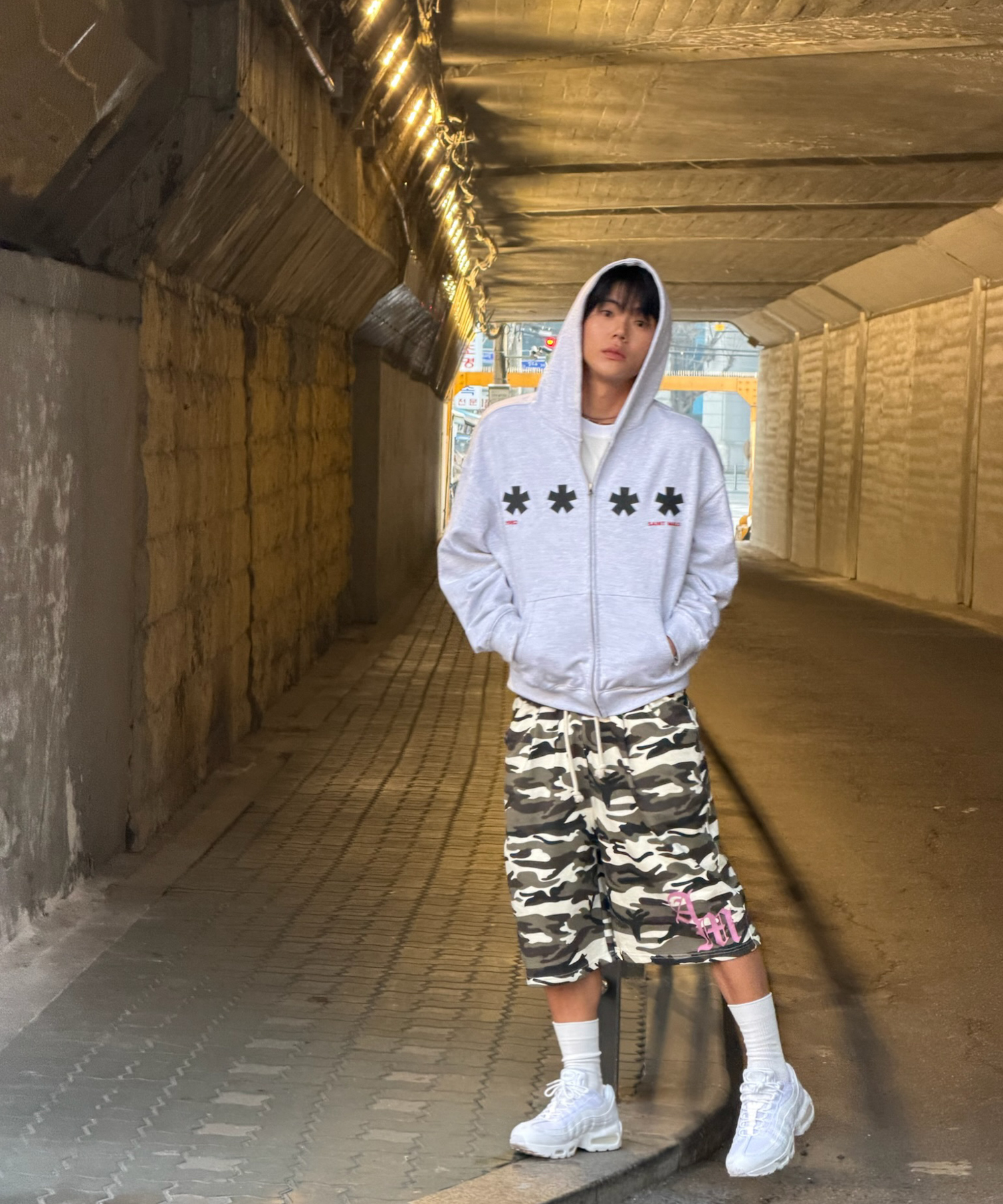 Бермуды камуфляж с одной складкой Beige
