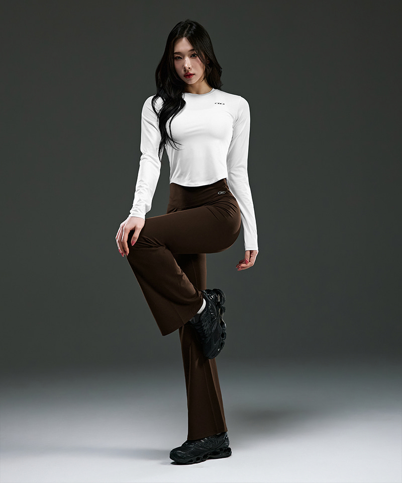 W SYMBOL B QUICK DRY SEMI CROP LONG SLEEVE [WHITE]
