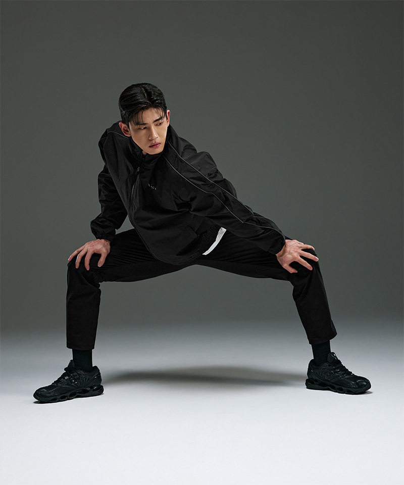 CHROME B WARM UP JACKET [BLACK]