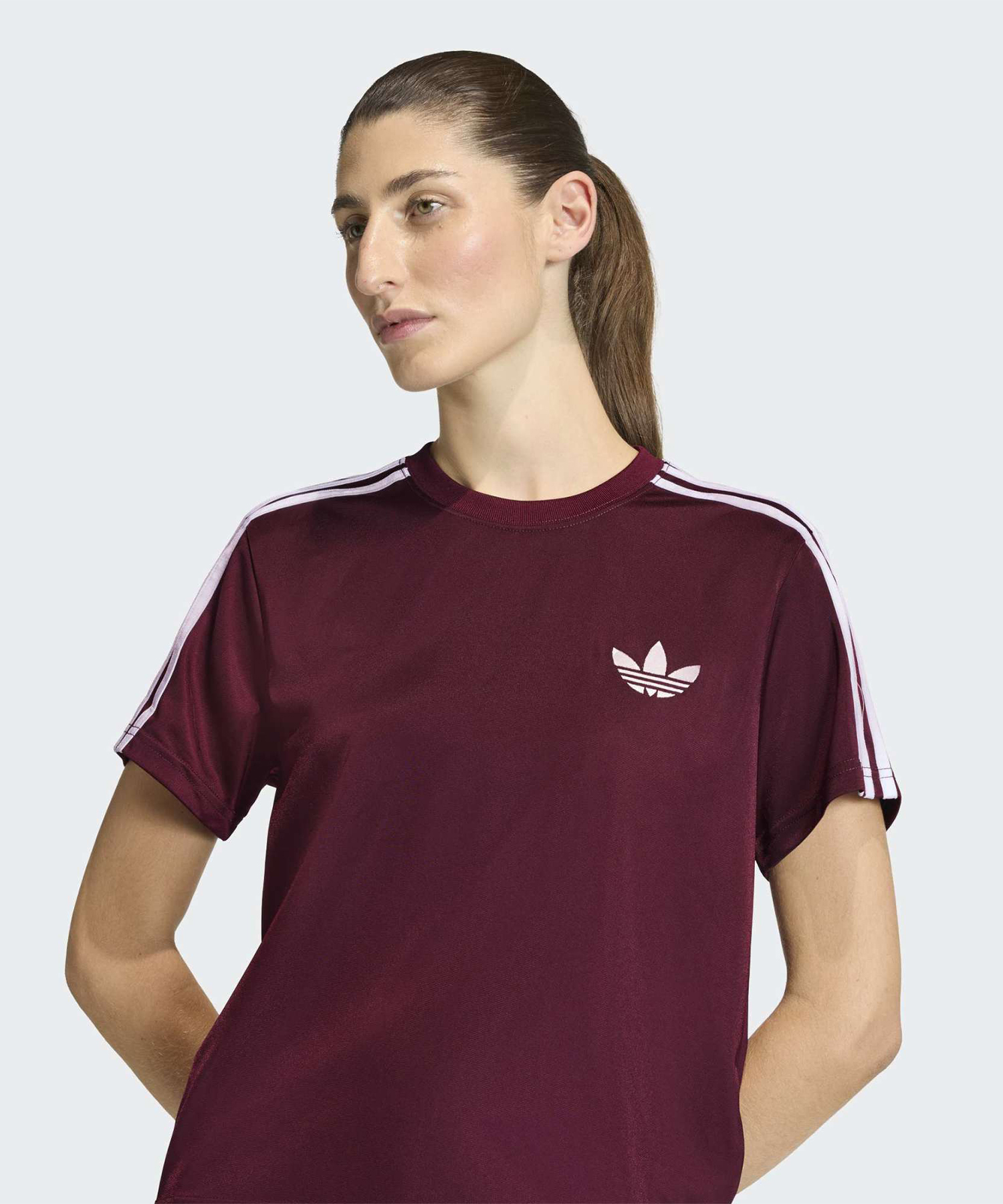 __CODE_0__ __CODE_1__ MAROON/OWHITE