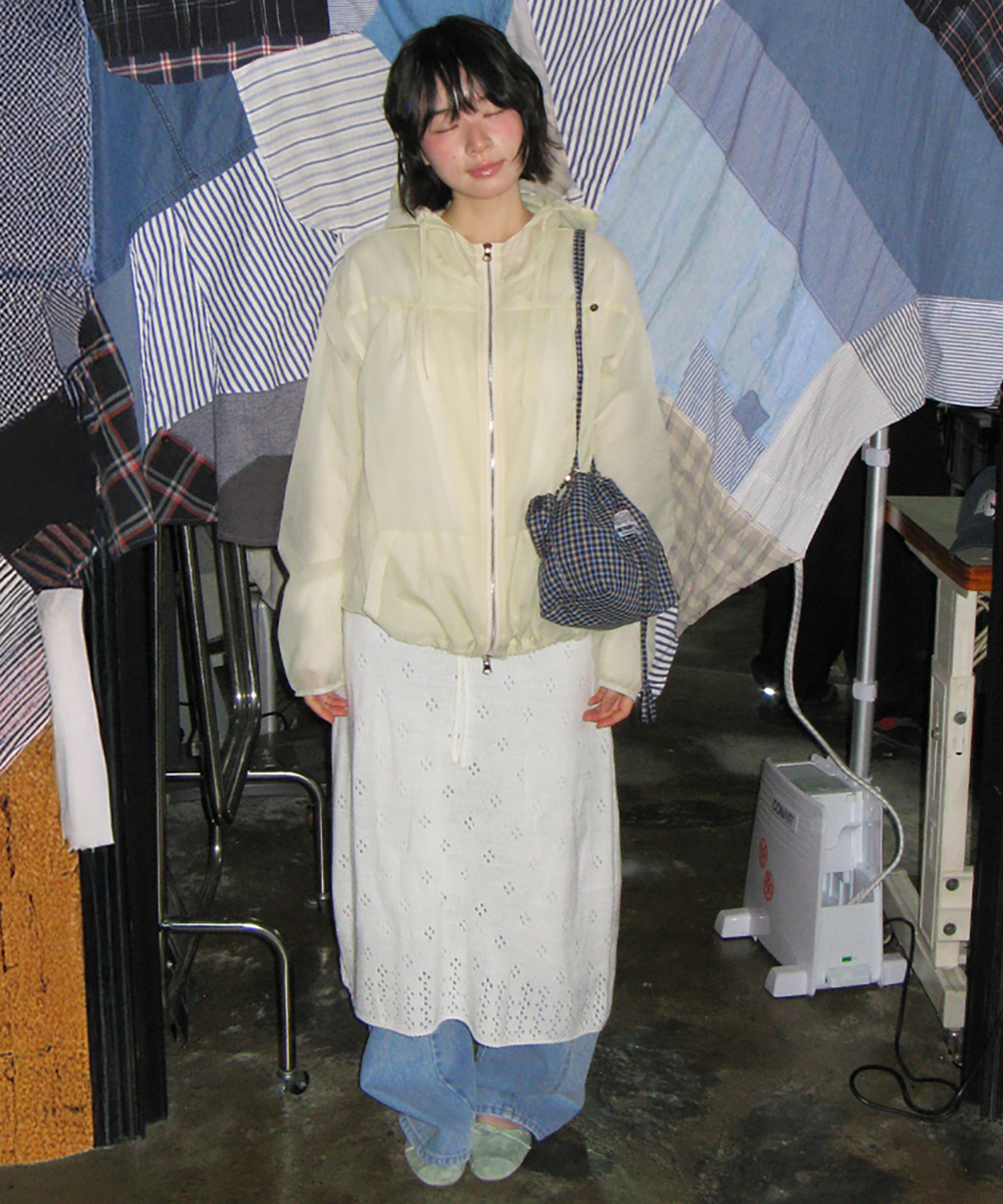 SHEER SHIRRING WINDBREAKER CREAM