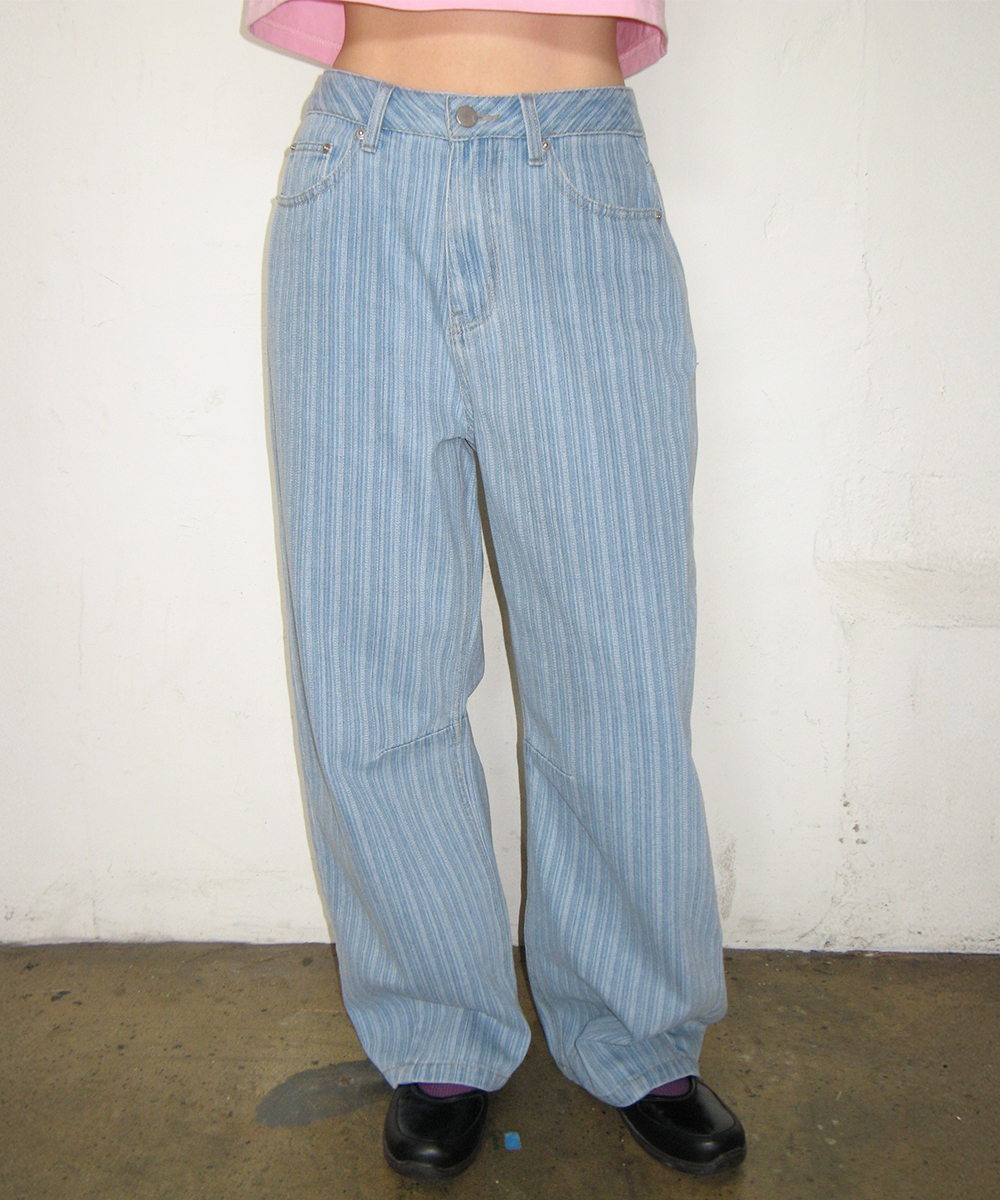 STRIPE DENIM WIDE PANTS LIGHT BLUE