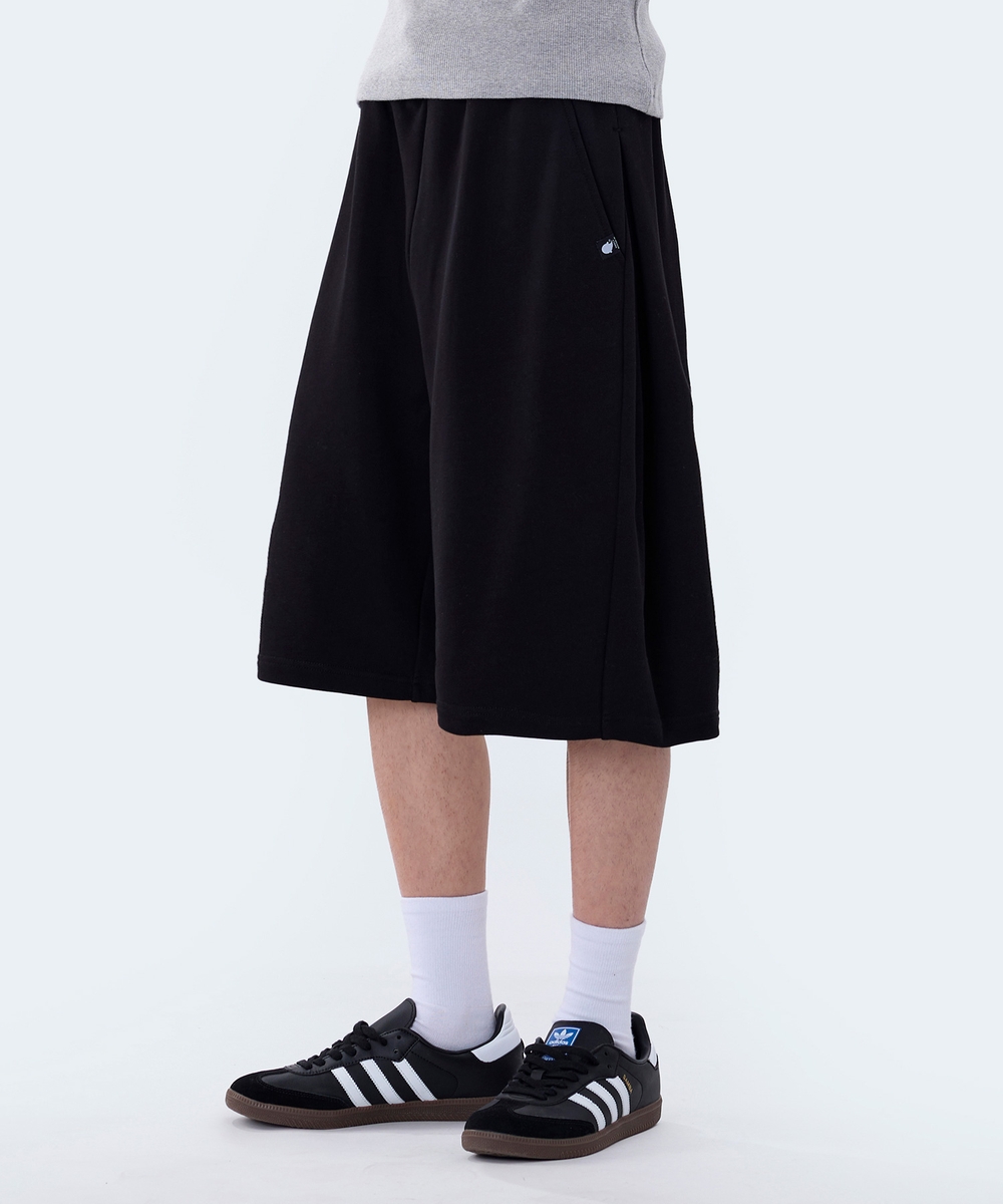 Бермудские свитшот-шорты с боковым защипом GP-512 Black