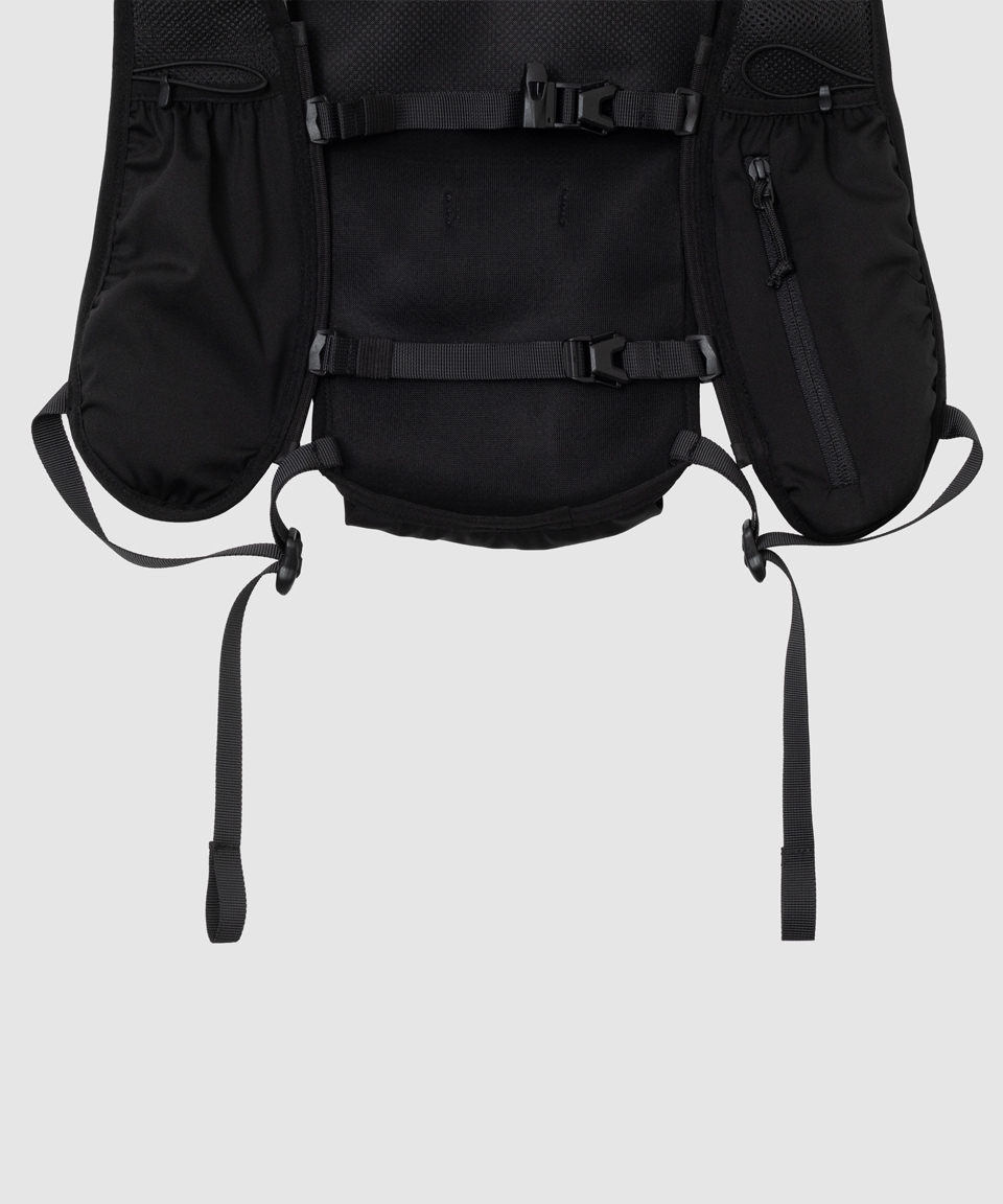 Беговой жилет Essential [Black]