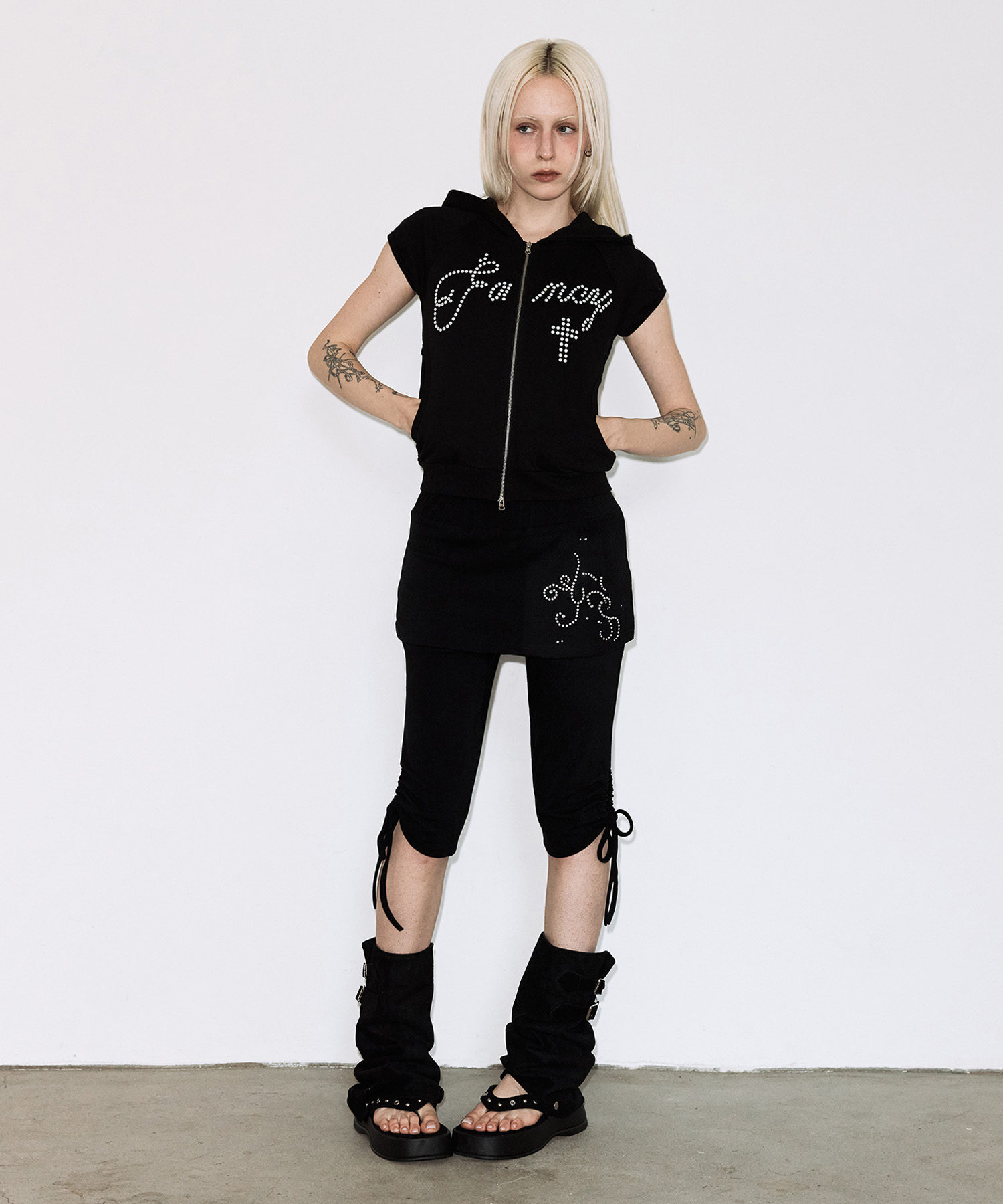 HOTFIX PUFF SLEEVE HOOD ZIP-UP (BLACK) F26QB151