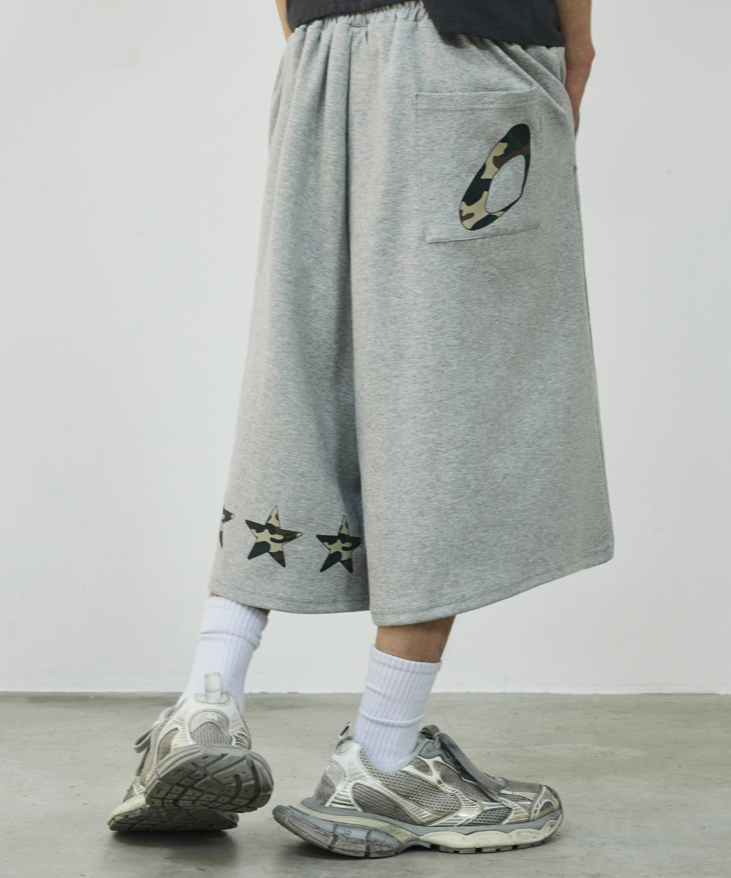 Шорты Back Camo Star Bermuda Sweat Shorts [Grey]