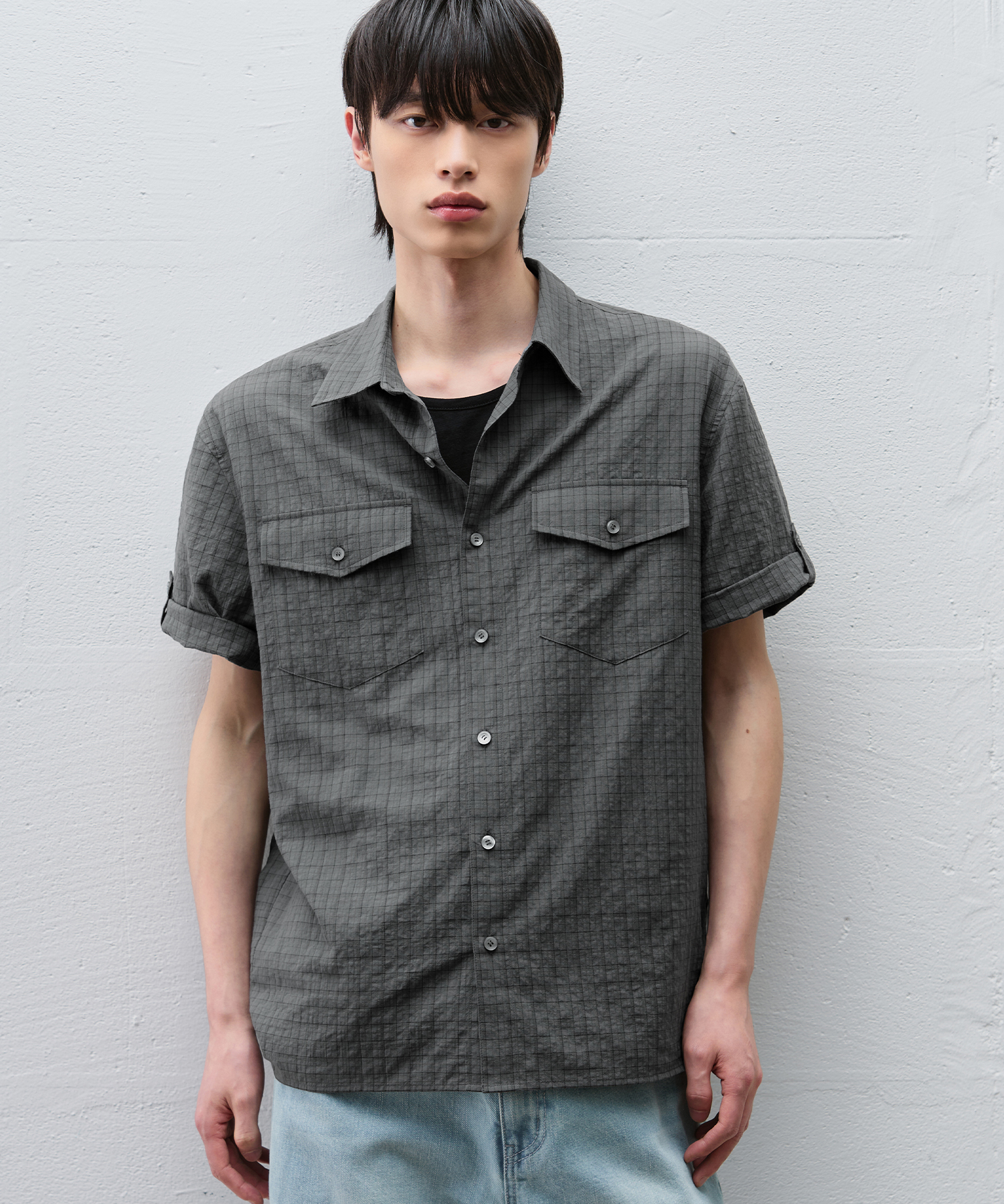 SEERSUCKER CHECK ROLL - UP HALF SHIRT [GREY]