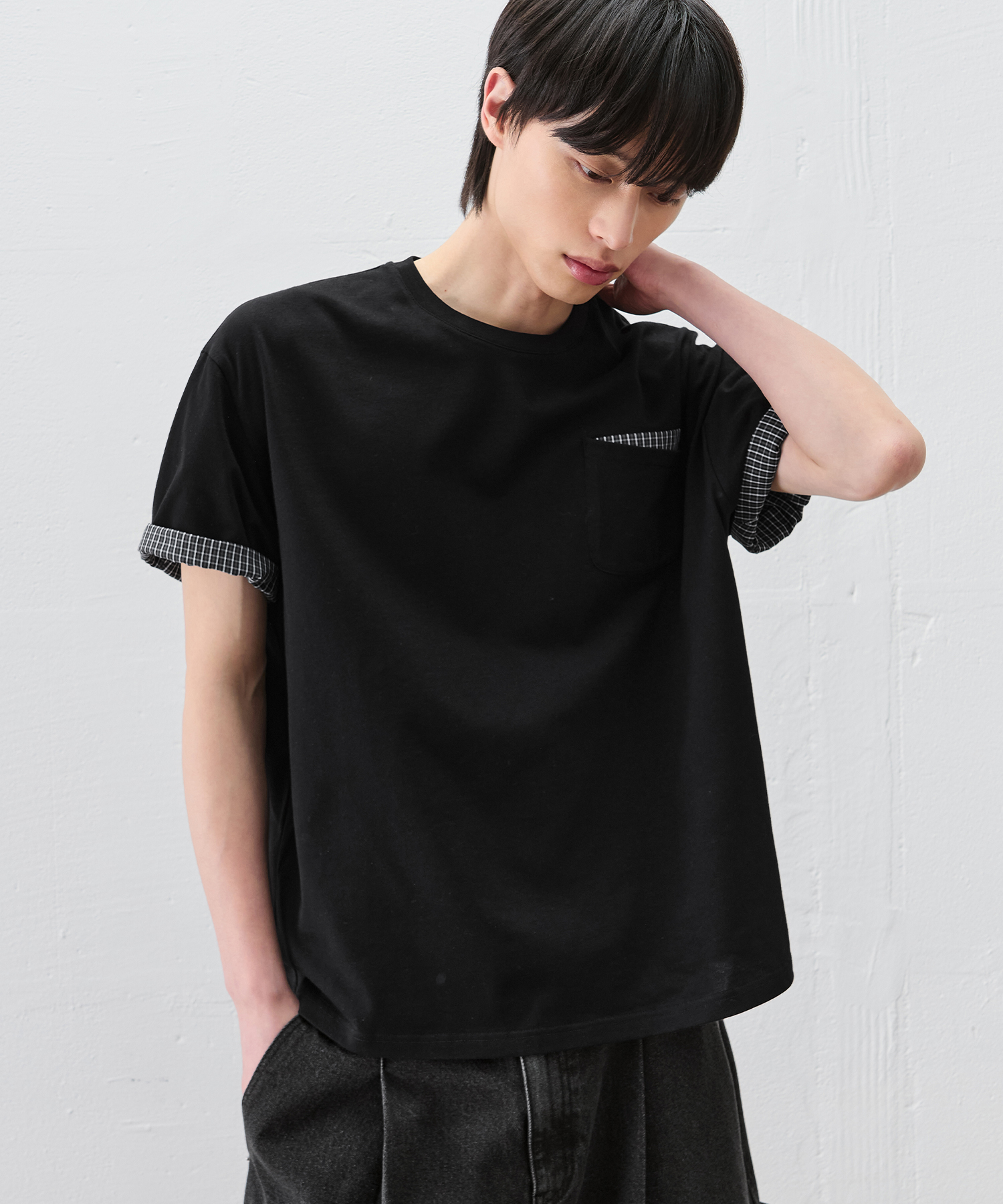ROLL UP CHECK HALF T-SHIRT [BLACK]