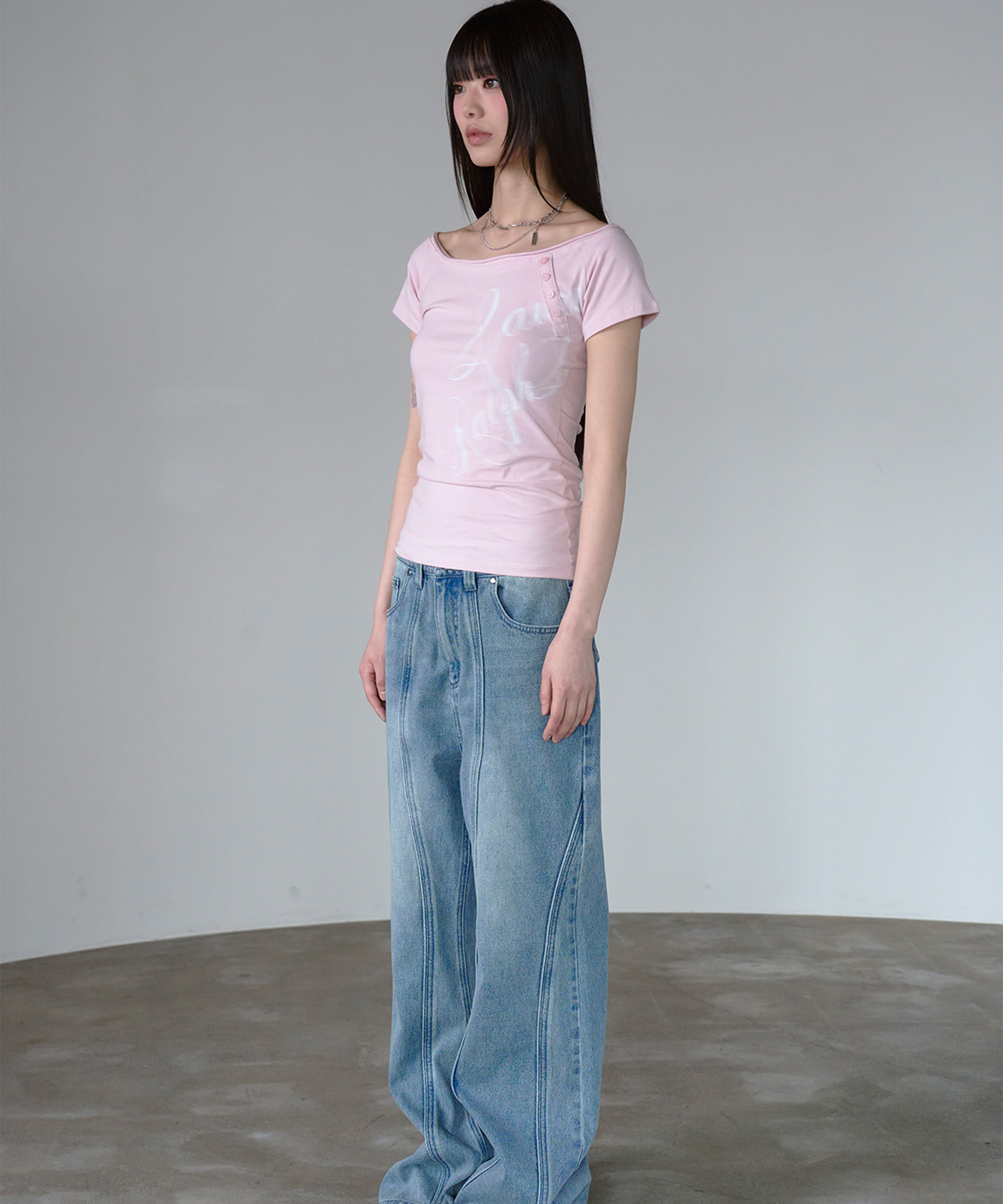 LETTERING ONE OFF SHOULDER SHORT рукав лёгкий PINK