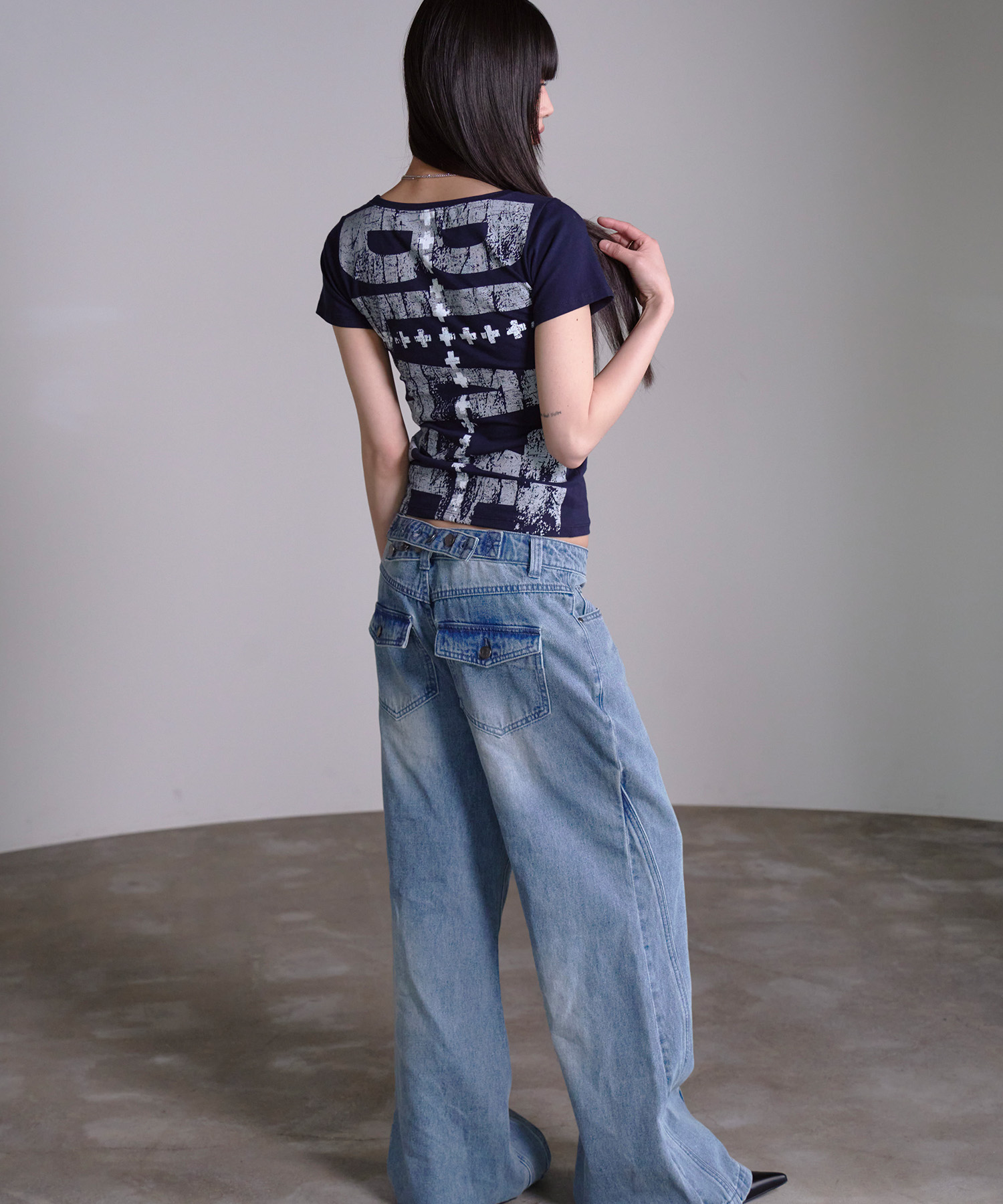 DOUBLE CROSS BACK PRINT SHORT рукав NAVY