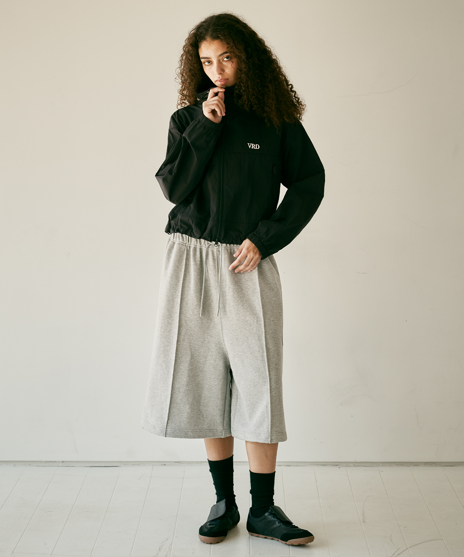 Sсторонний Giant over short sweatбрюки-Melange Grey