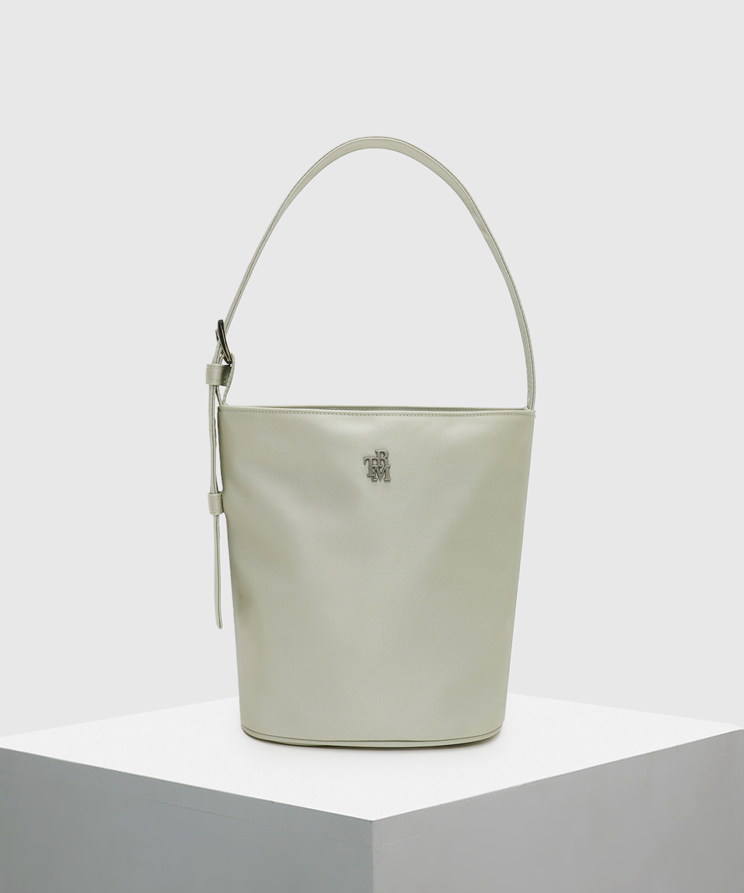 TRM Recycle Nylon Eyelet Bucket Bag T73W